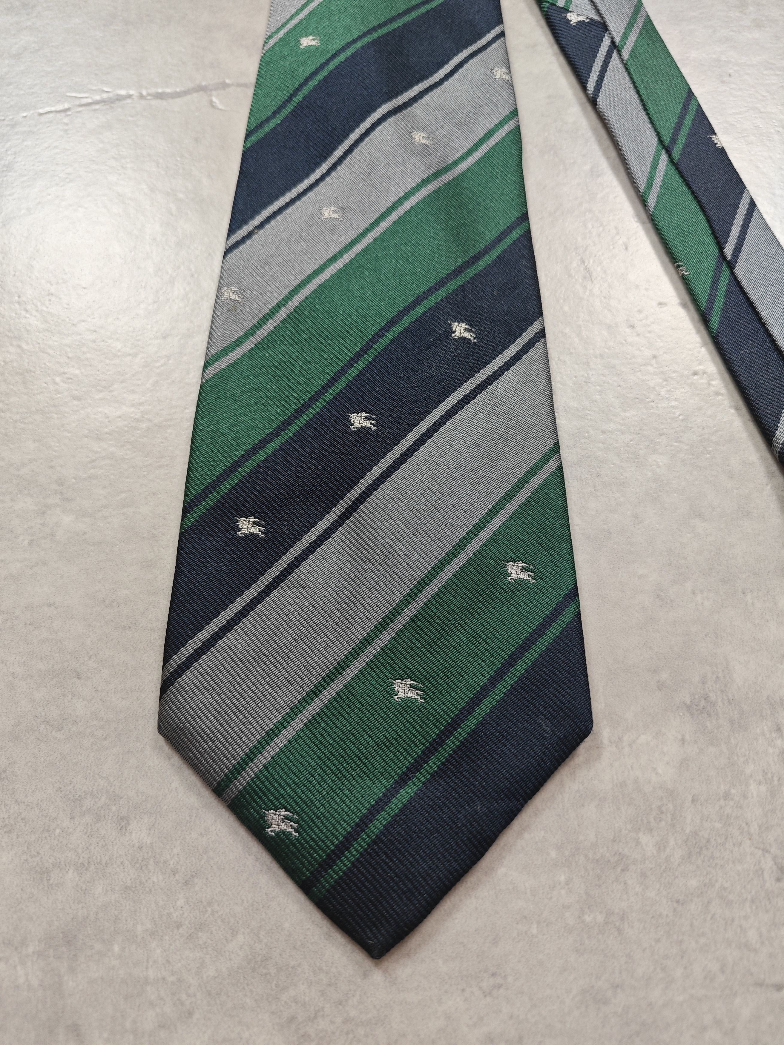 Burberry Burberry Vintage Silk Tie Size ONE SIZE - 2 Thumbnail