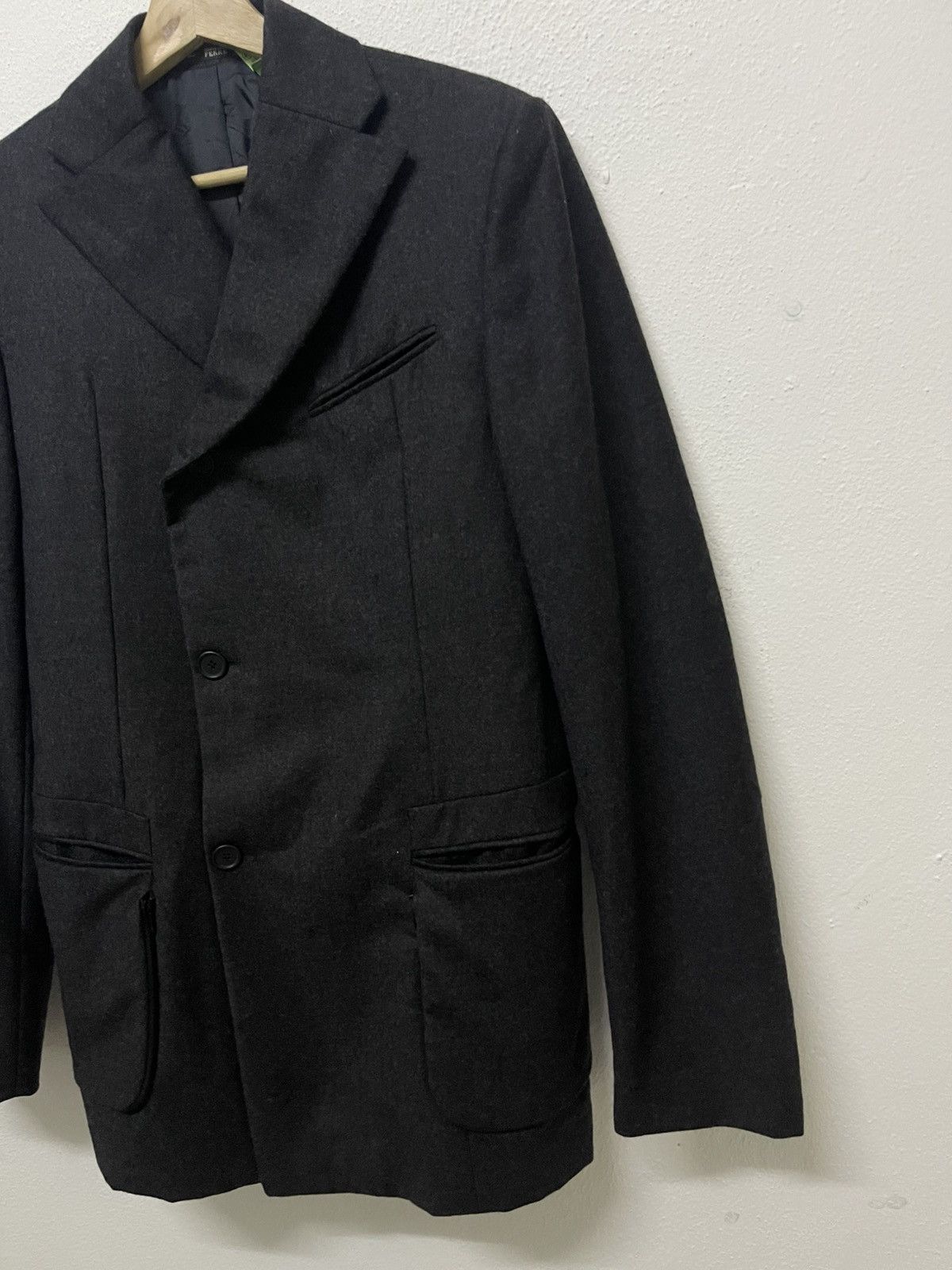 Gianfranco Ferre 1990s GIANFRANCO FERRE DOUBLE BREAST WOOL COAT RAYON LINEN Size US M / EU 48-50 / 2 - 4 Thumbnail
