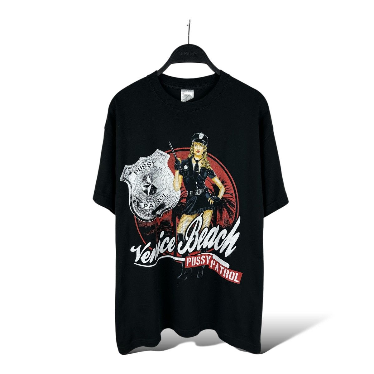 Other Vintage Y2K Pussy Patrol Sheriff Venice Beach Funny T-Shirt Size US L / EU 52-54 / 3 - 1 Thumbnail