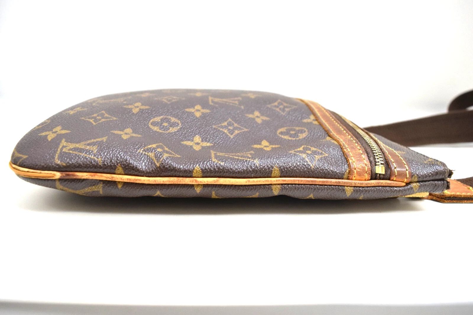 Louis Vuitton Louis Vuitton Pochette Bosphore CrossbodyBag Monogram M40044 Size ONE SIZE - 7 Thumbnail