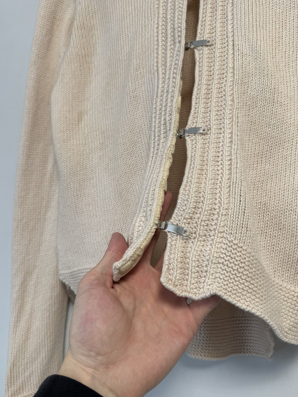 Max Mara × Vintage Max Mara Vintage Women’s cardigan Y2K style wool Size S / US 4 / IT 40 - 8 Thumbnail
