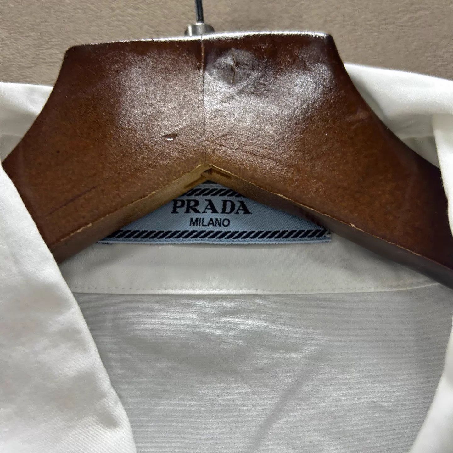 Prada Prada 99 New white logo short-sleeve shirt 44 Size M / US 6-8 / IT 42-44 - 3 Thumbnail