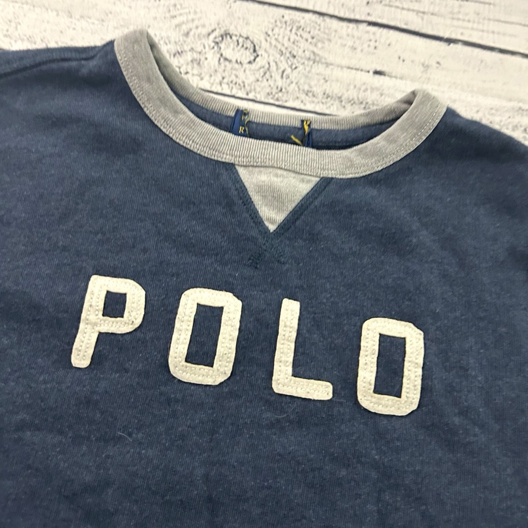 Ralph Lauren VINTAGE Polo Ralph Lauren Crewneck Kangaroo Pocket Sweatshirt Women's Small | Medium Size S / US 4 / IT 40 - 2 Thumbnail