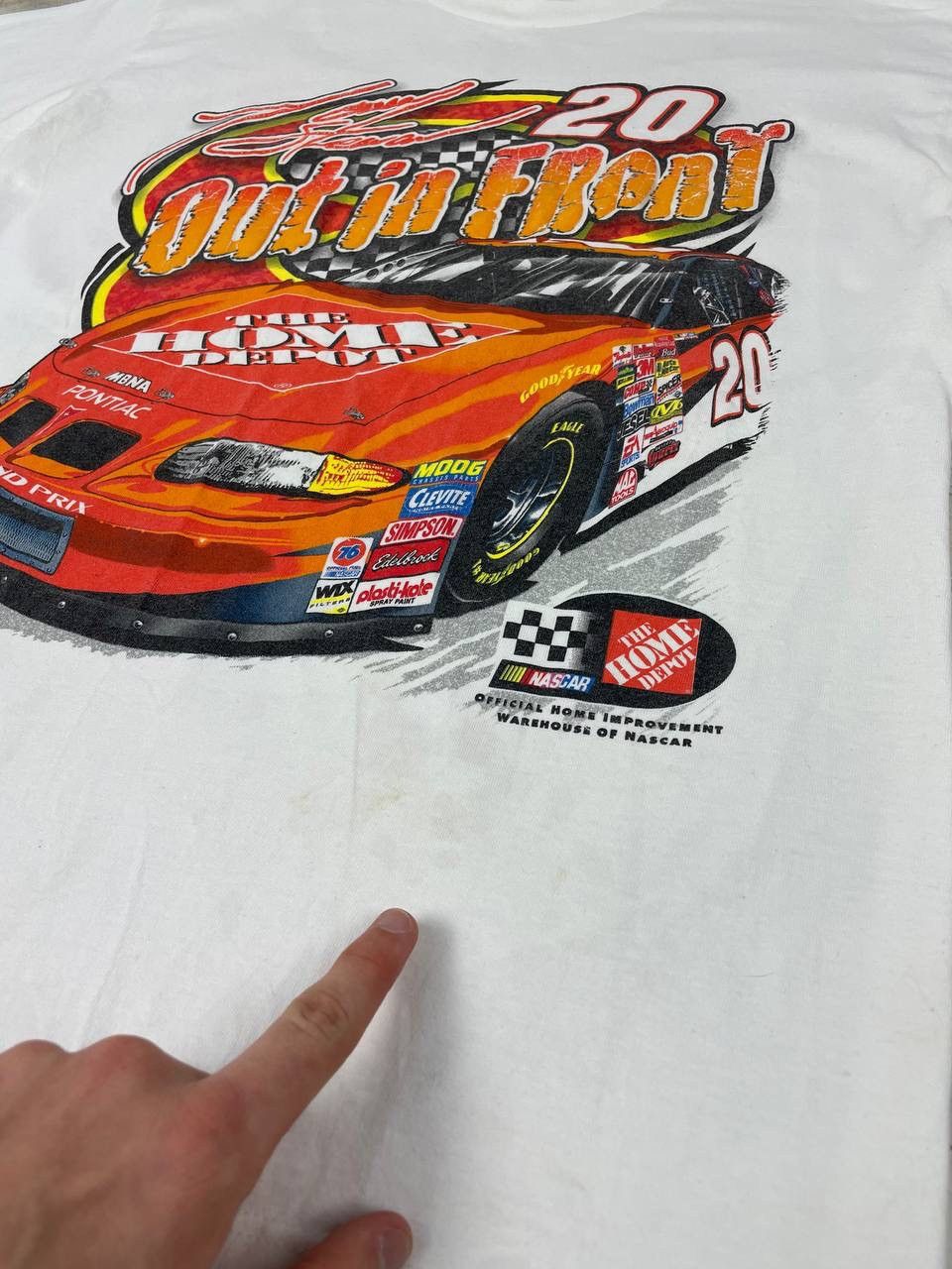 NASCAR Vintage Tony Steward 2002 Nascar Out In Front T-Shirt Size US XL / EU 56 / 4 - 6 Thumbnail