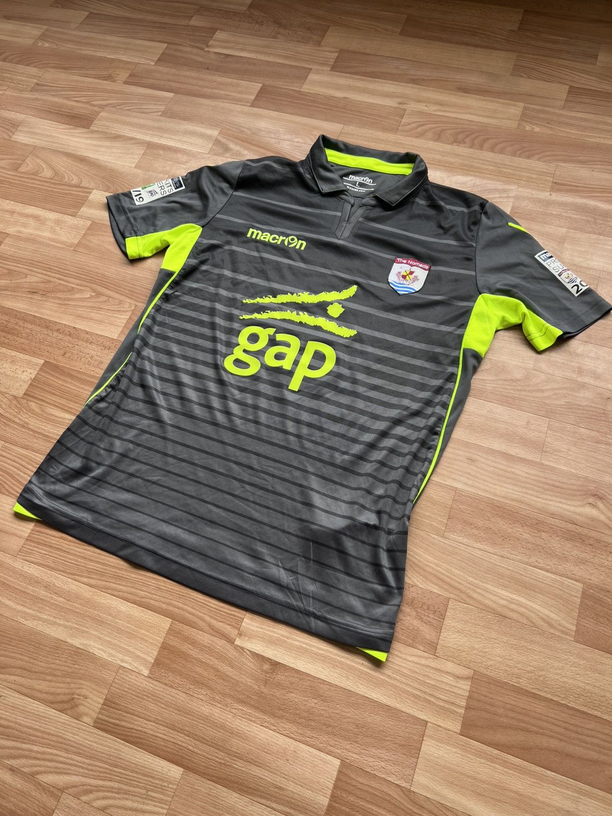 Macron 2016/17 Connah's Quay Nomads Macron Away Soccer Jersey Sz L Size US L / EU 52-54 / 3 - 10 Thumbnail