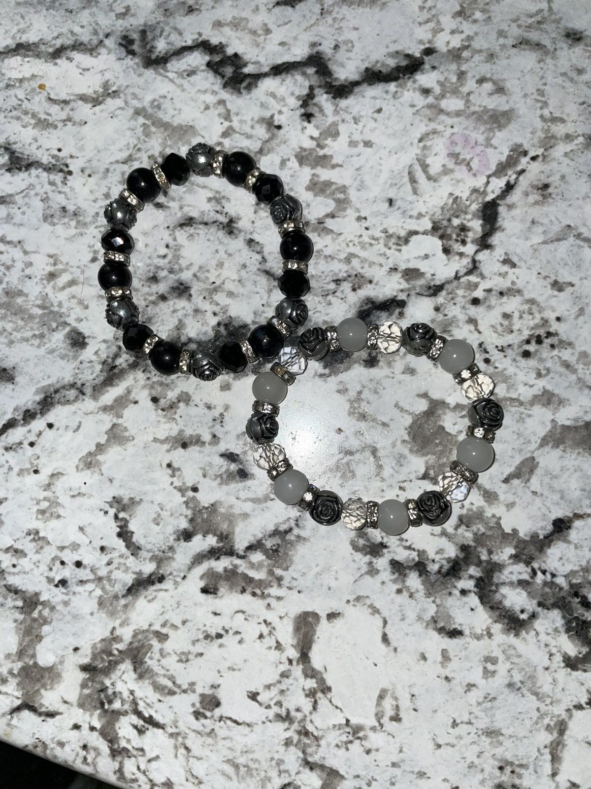Other Grey and silver beaded bracelet Size ONE SIZE - 5 Thumbnail