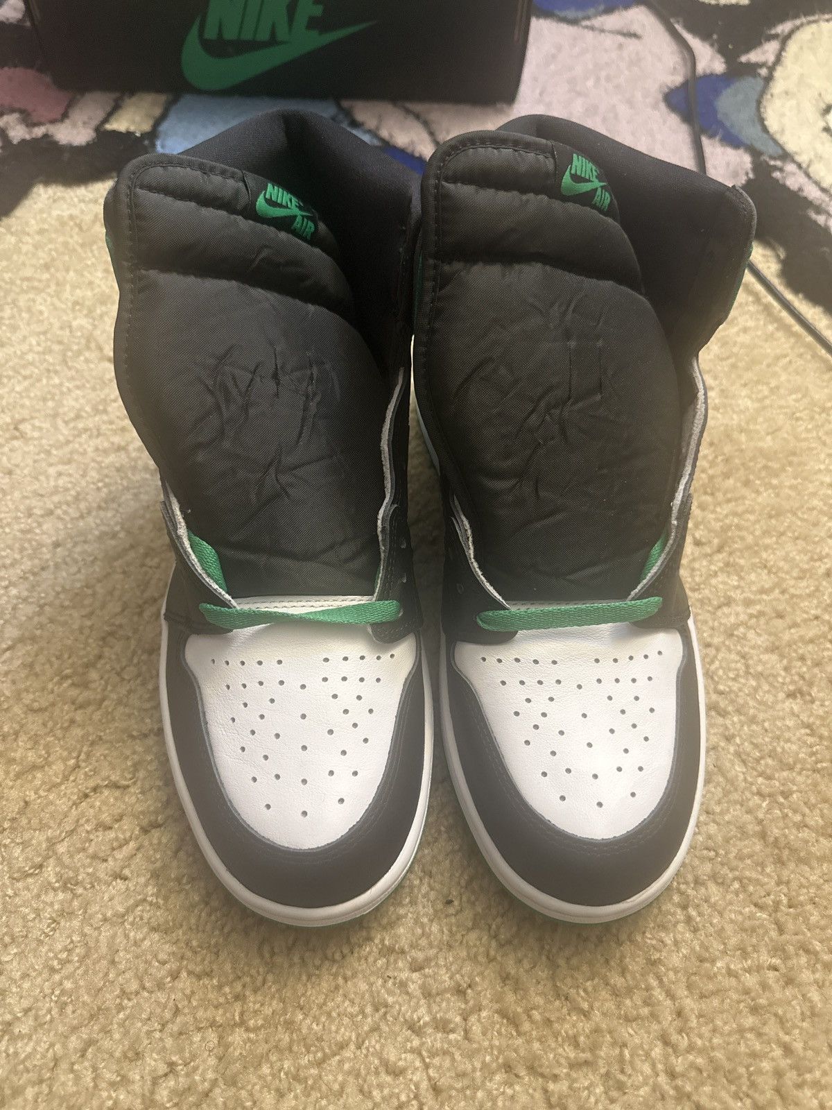 Jordan Brand Lucky green Jordan 1 Size US 12 / EU 45 - 3 Thumbnail