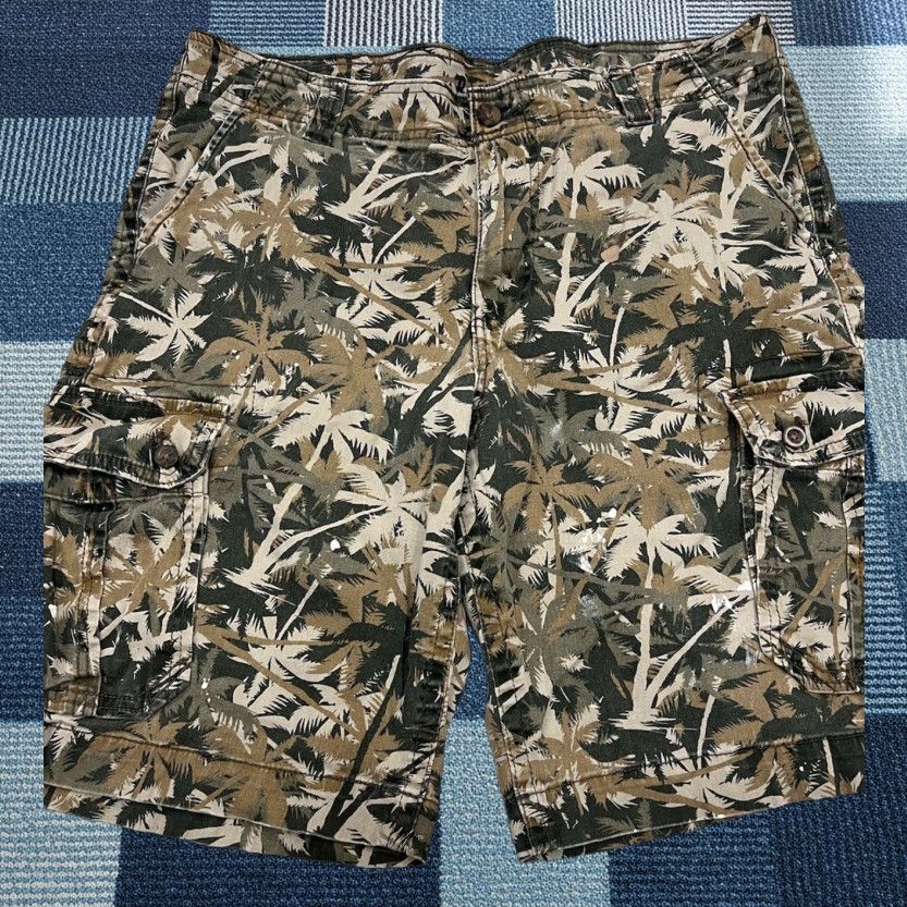 Vintage Roebuck & Co. Men Cargo Shorts Palm Tree Camo 36 Green 11" Inseam 90s Outdoor Palm Trees Cargo Pocket Regular Mens Size US 36 / EU 52 - 1 Thumbnail