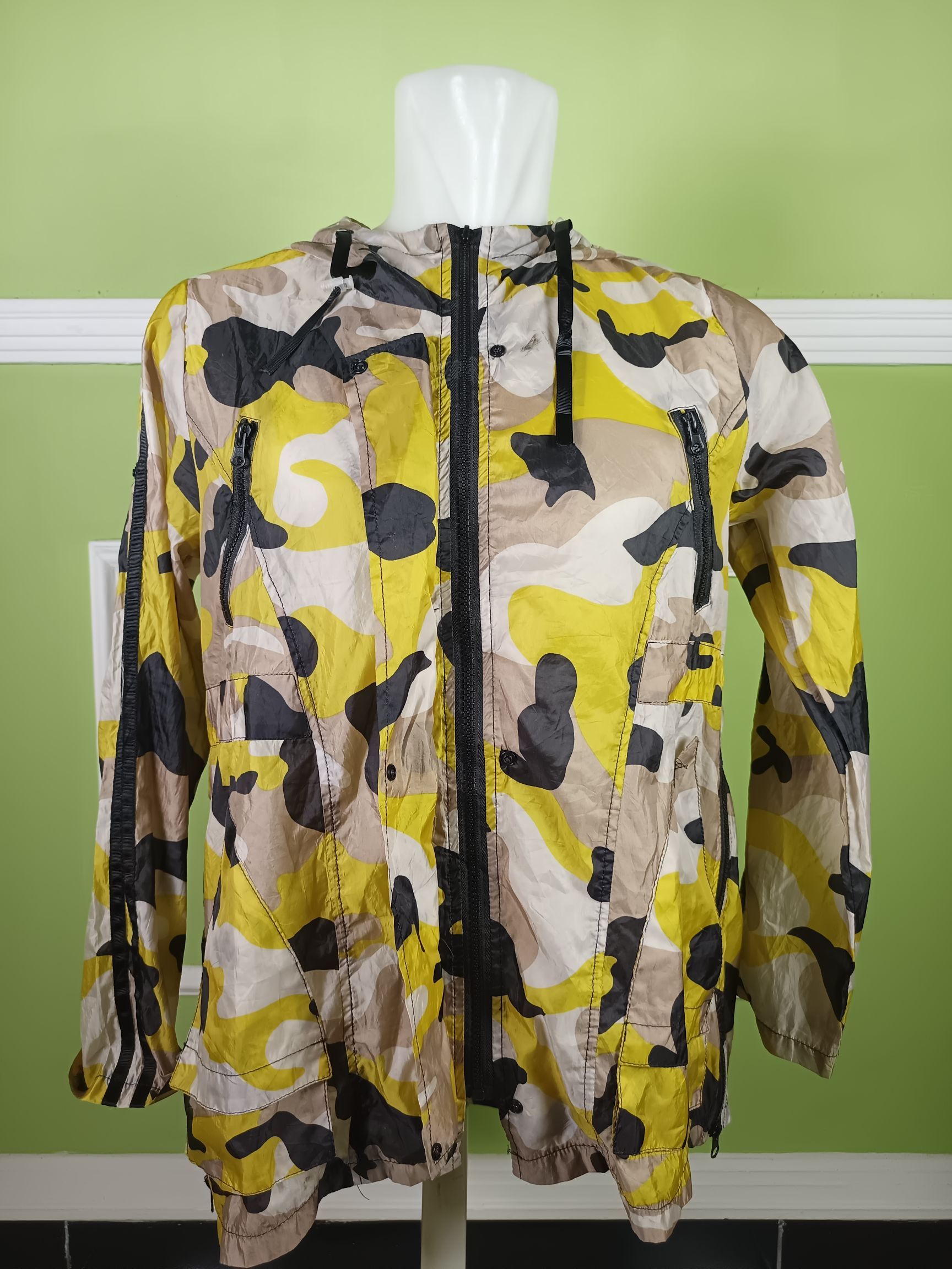 Other Beautiful Multi Camo Light Jacket Size US M / EU 48-50 / 2 - 1 Thumbnail