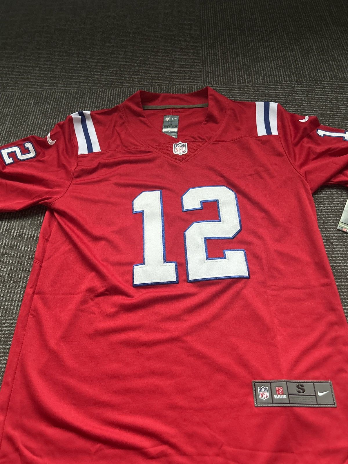 NFL Tom Brady Red Patriots Jersey Size US S / EU 44-46 / 1 - 1 Thumbnail