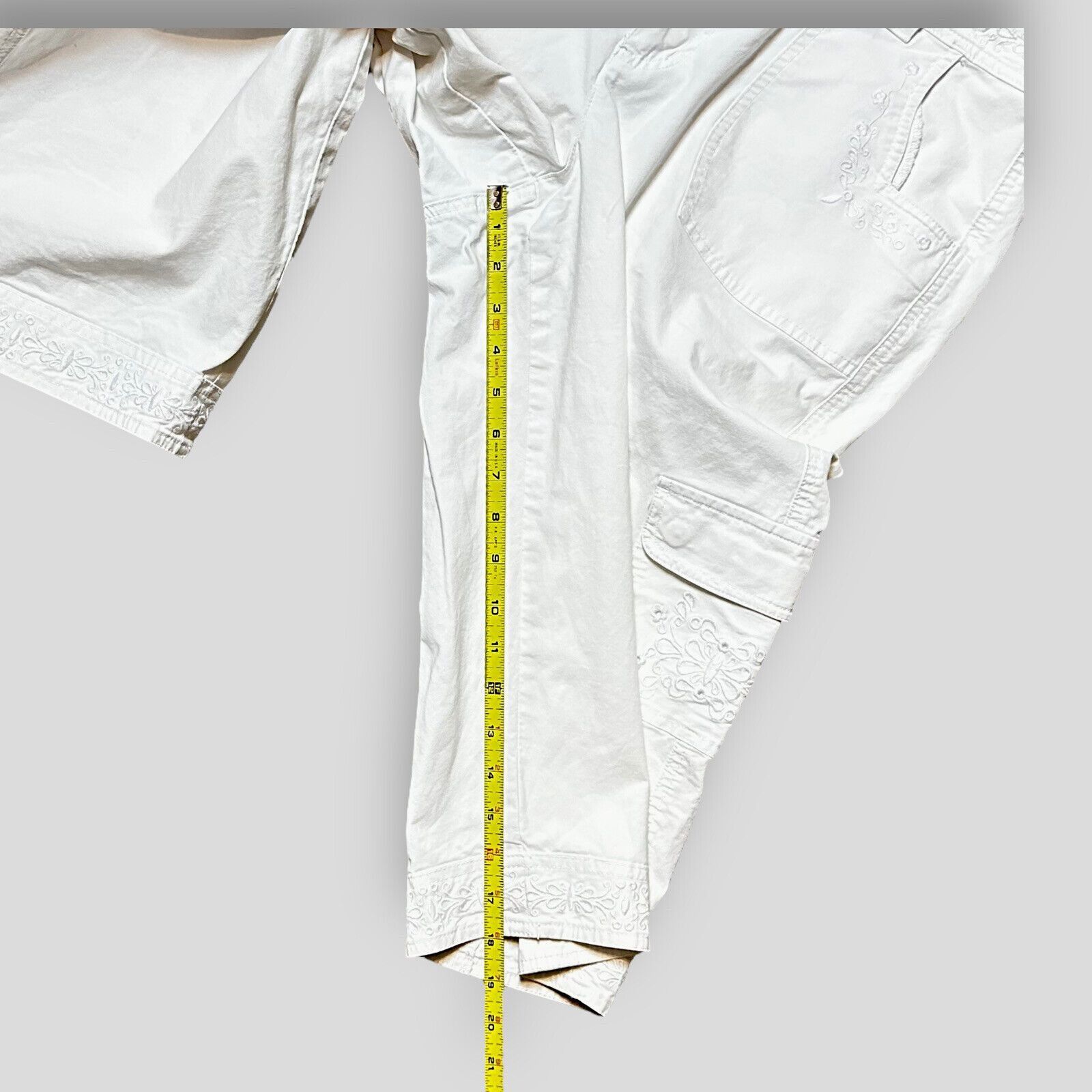 Coldwater Creek Coldwater Creek Ladies 14 White Capri Cotton/Spandex Lightwe Size 36" / US 14 / IT 50 - 4 Thumbnail