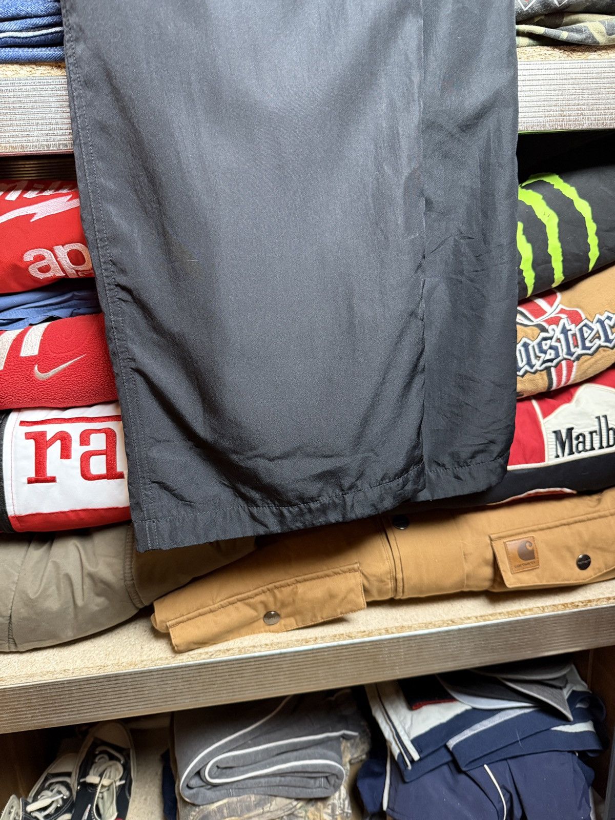Nike × Vintage Vintage 2000s Nike Nylon Track Pants Women’s Blue Size L Size 36" / US 14 / IT 50 - 6 Thumbnail