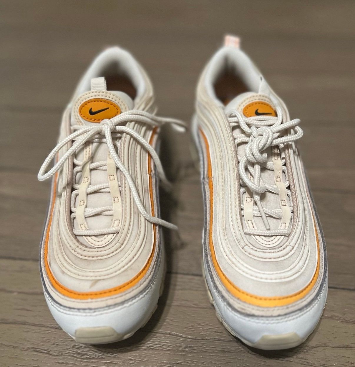 Nike Nike AirMax Sz 7 Size US 7 / IT 37 - 2 Thumbnail