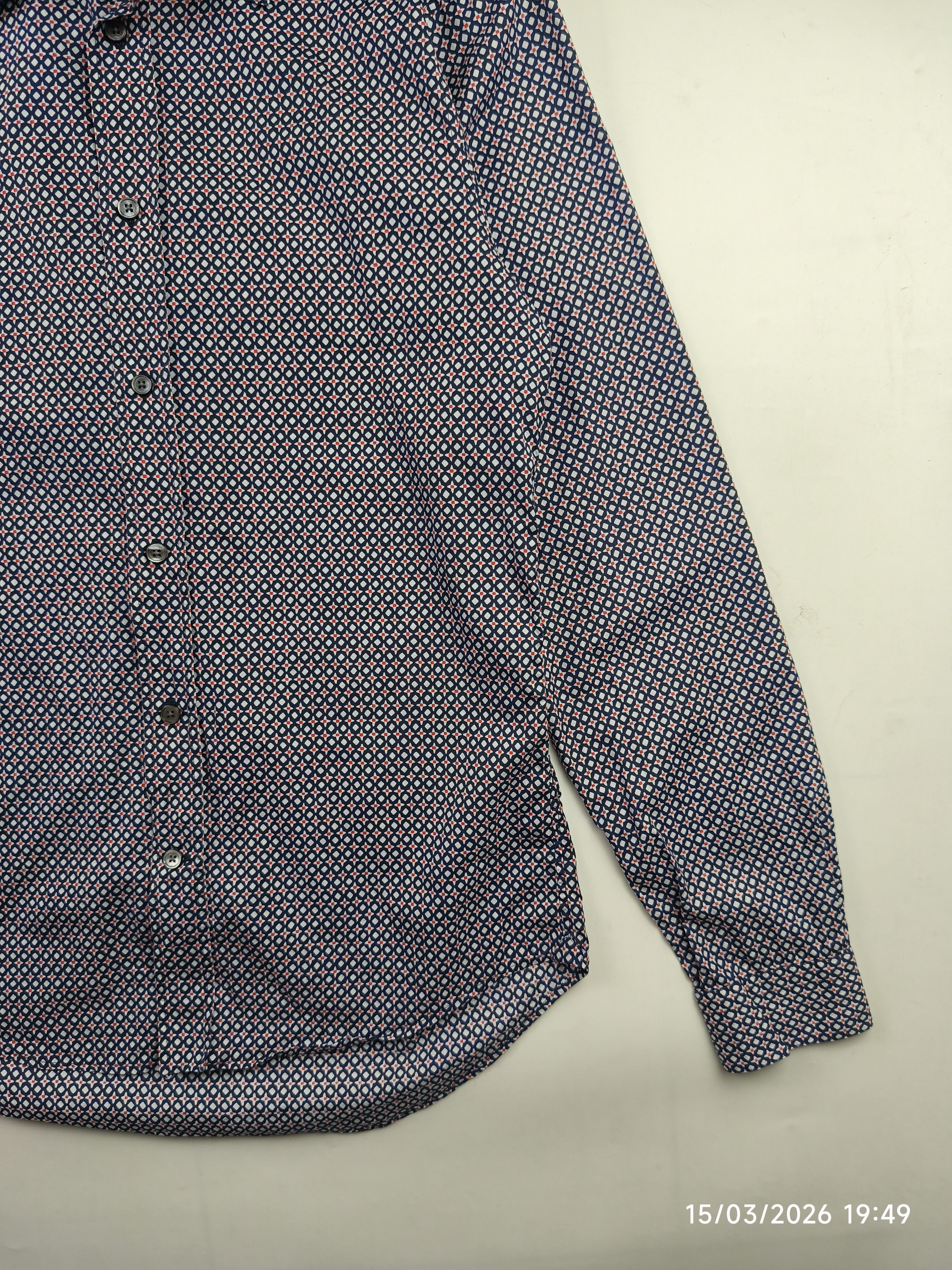 Louis Vuitton Louis Vuitton monogram shirt Size US S / EU 44-46 / 1 - 6 Thumbnail