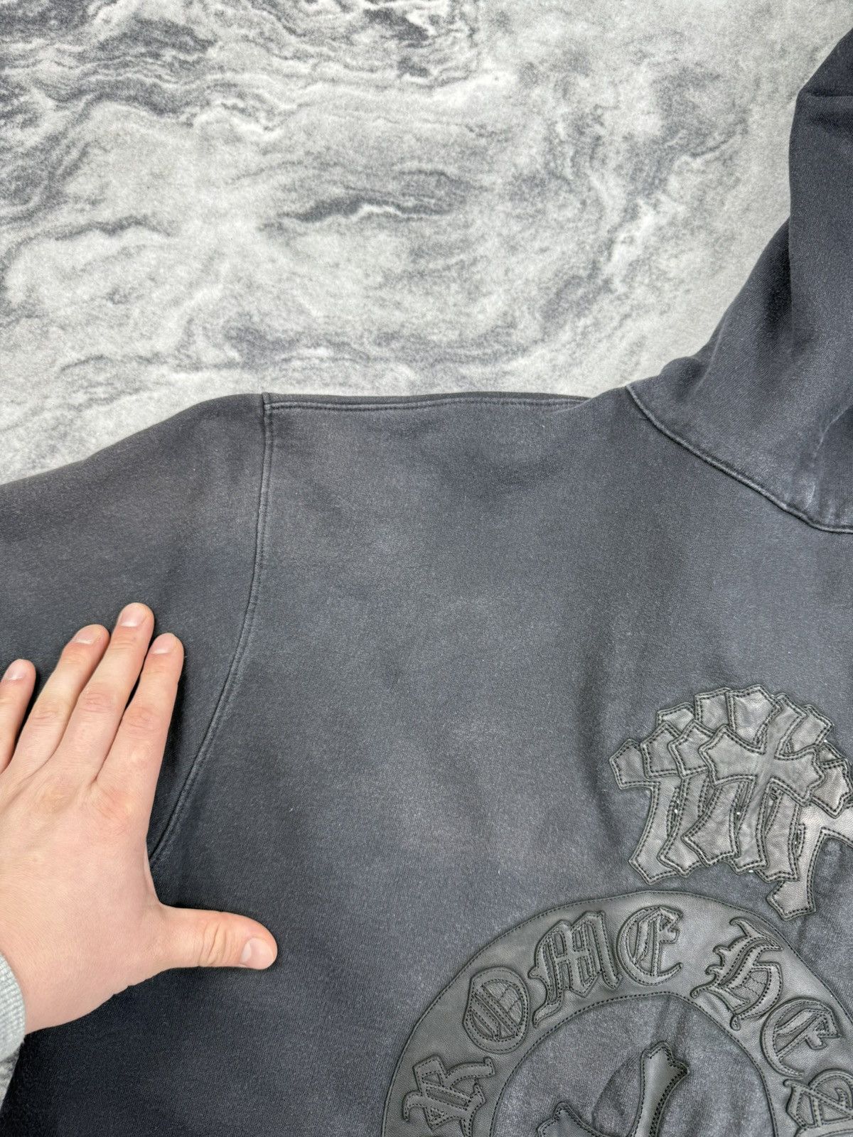 Chrome Hearts Chrome hearts Hoodie Dagger Leather Patch Horseshoe Spellout Size US L / EU 52-54 / 3 - 20 Thumbnail