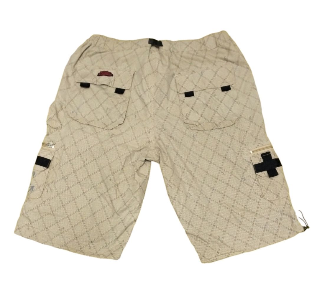 JNCO × Japanese Brand Freaky Massive Short Pant Size US 34 / EU 50 - 2 Thumbnail