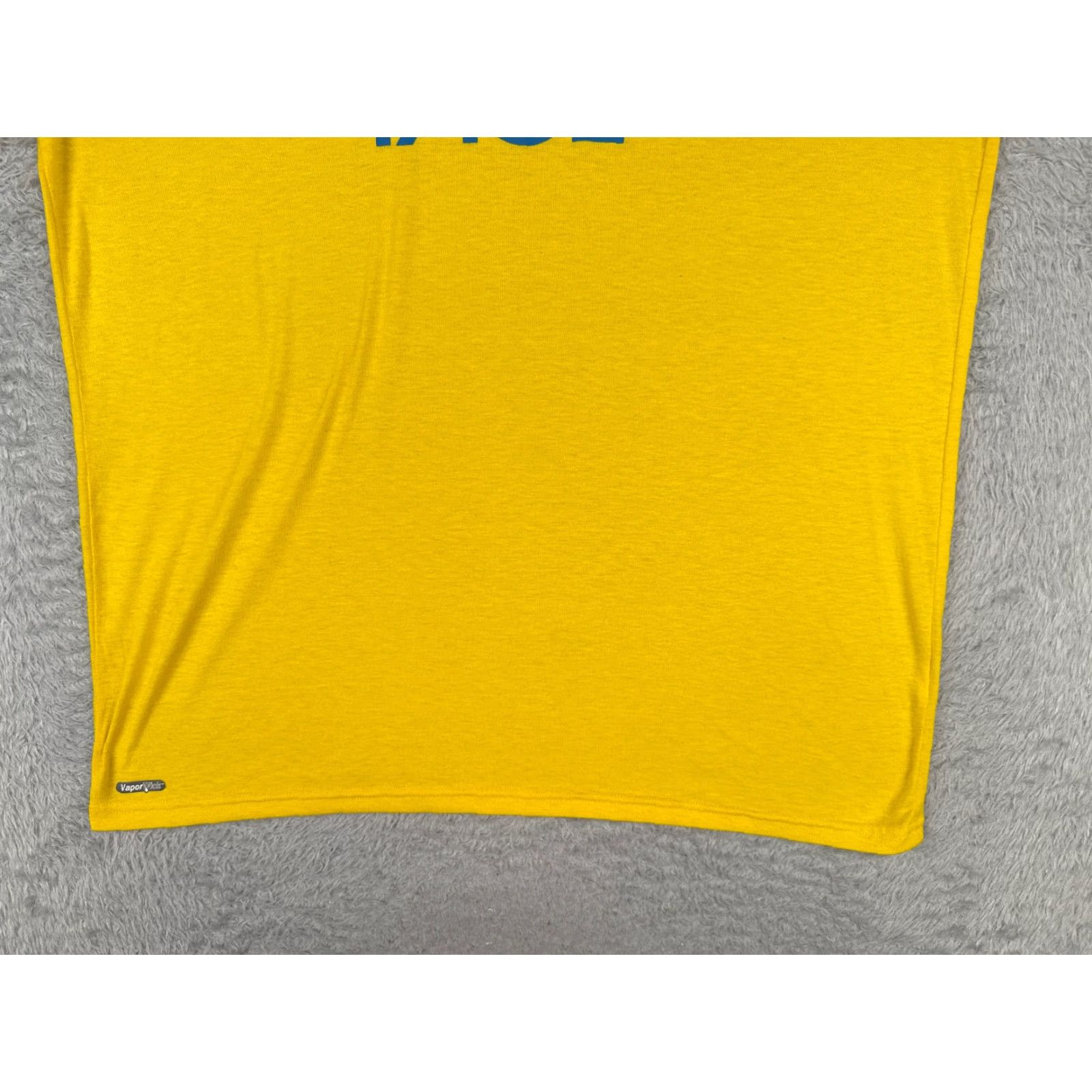 The North Face The North Face Shirt Men Medium Yellow Crew Neck Vaporwick Polyester Blend READ Size US M / EU 48-50 / 2 - 5 Thumbnail