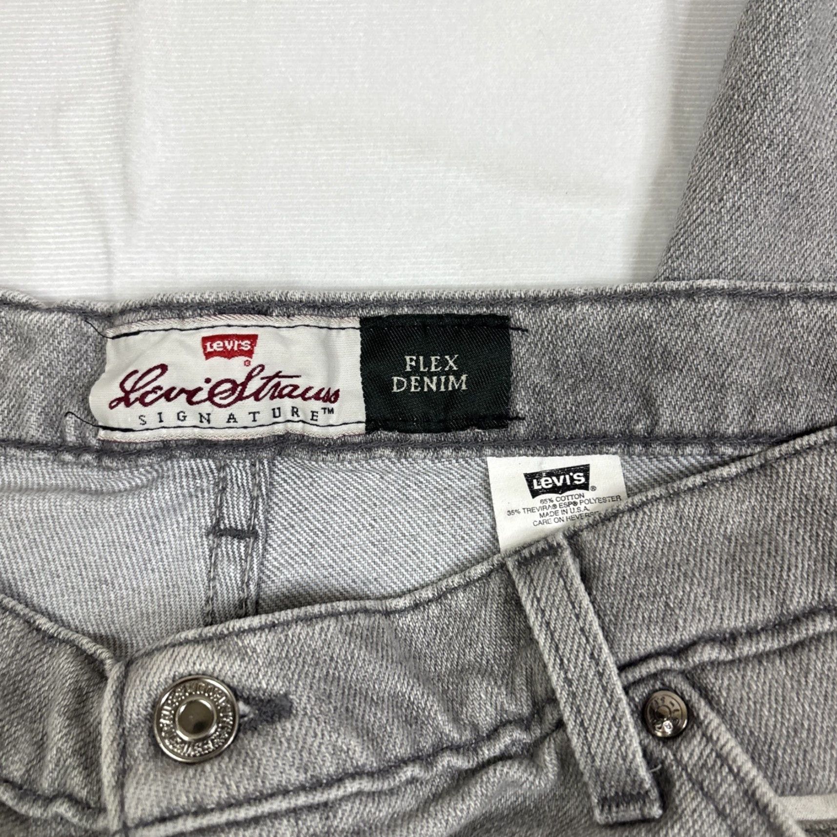 Levi's VINTAGE Levi's 540 Jeans Mens 40 x 32 Gray Loose Tapered 90s Y2K USA Made Tag 40 X 32 - Jeans - Mens Size US 40 / EU 56 - 4 Thumbnail