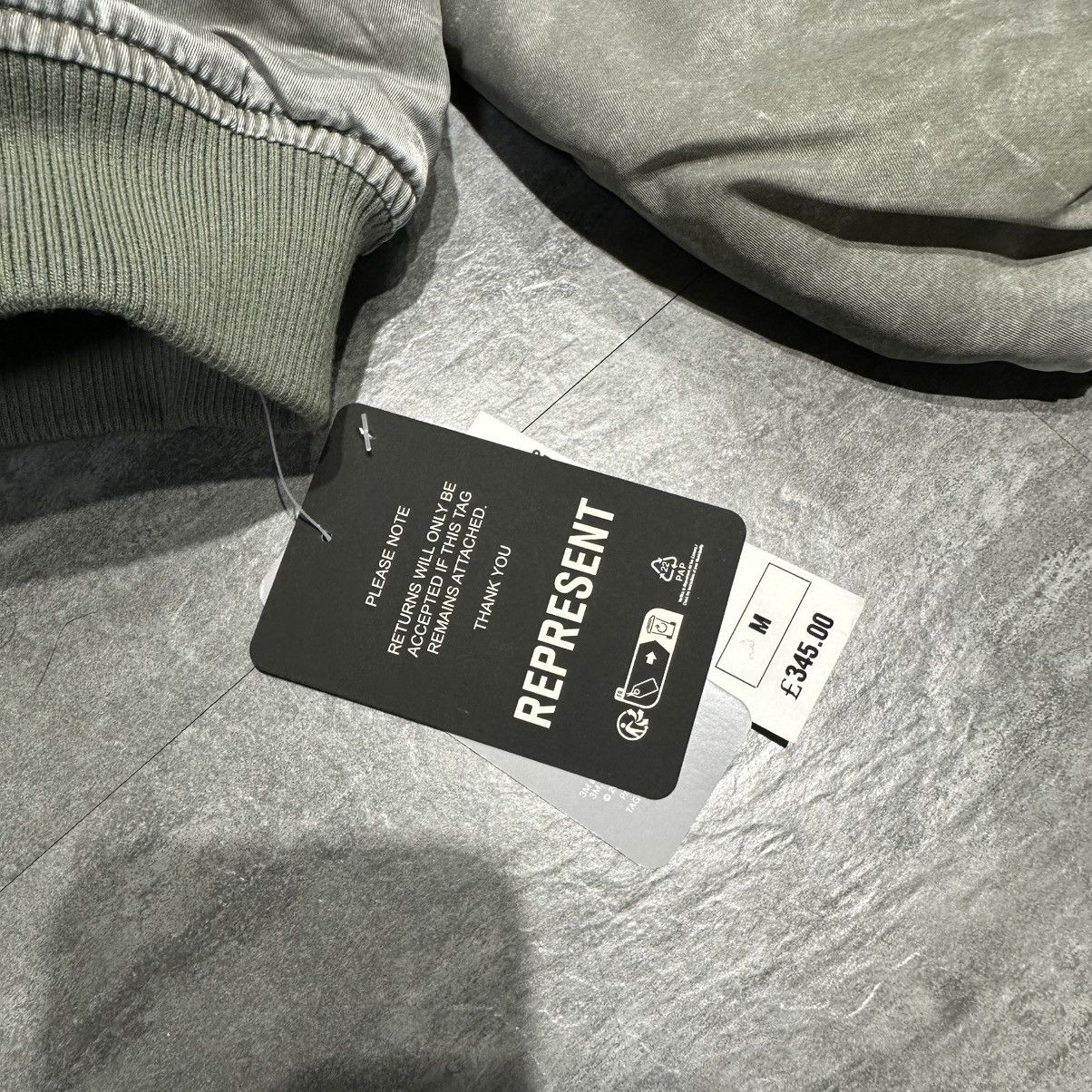 Represent Clo. Represent Icarus Flight Bomber Size US M / EU 48-50 / 2 - 8 Thumbnail