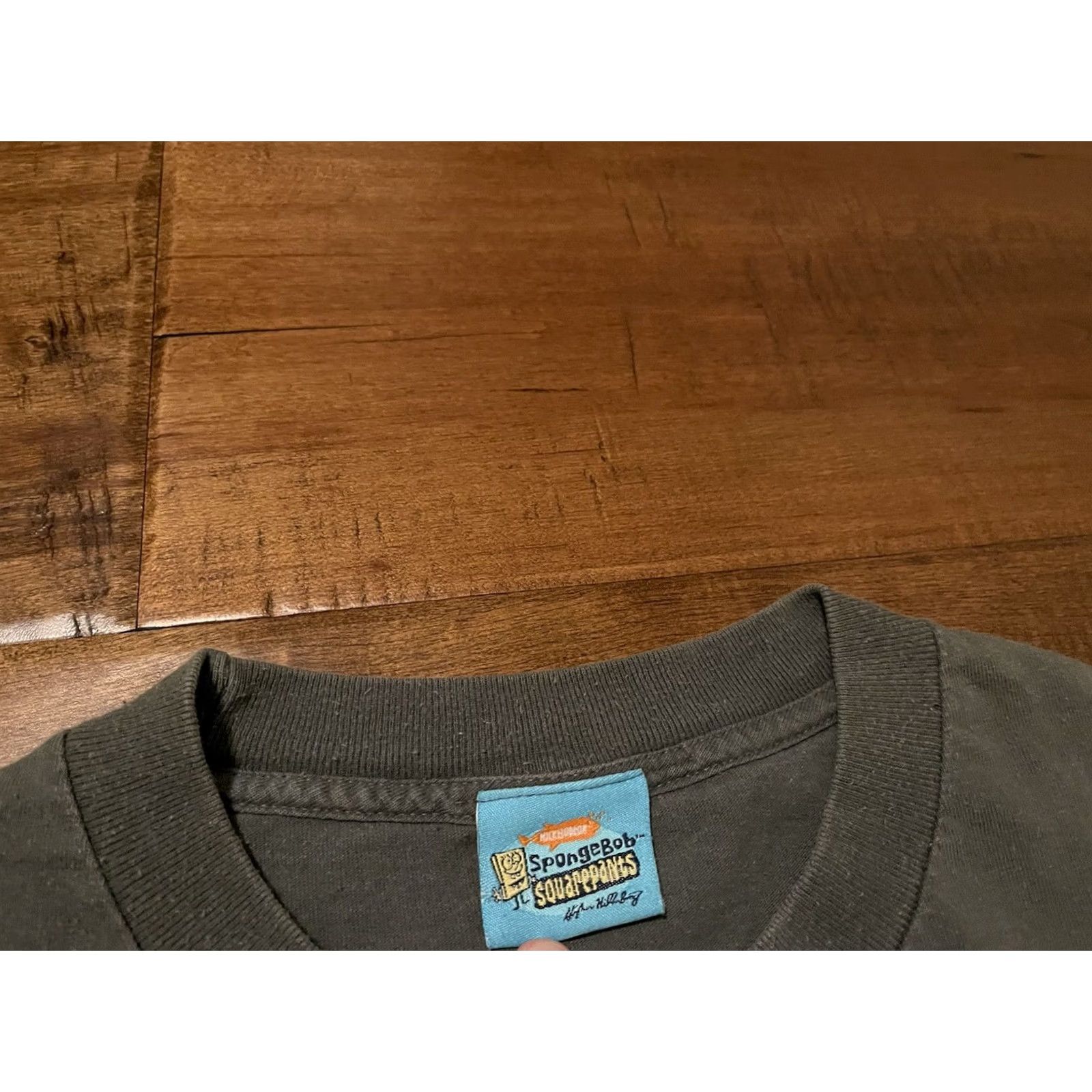 Logo 7 VINTAGE SpongeBob SquarePants Mr Krabs Smelly Box Logo T-Shirt Adult L Green Cotton Crew Neck Short Sleeve 2000s Shirt Mens Size US L / EU 52-54 / 3 - 5 Thumbnail