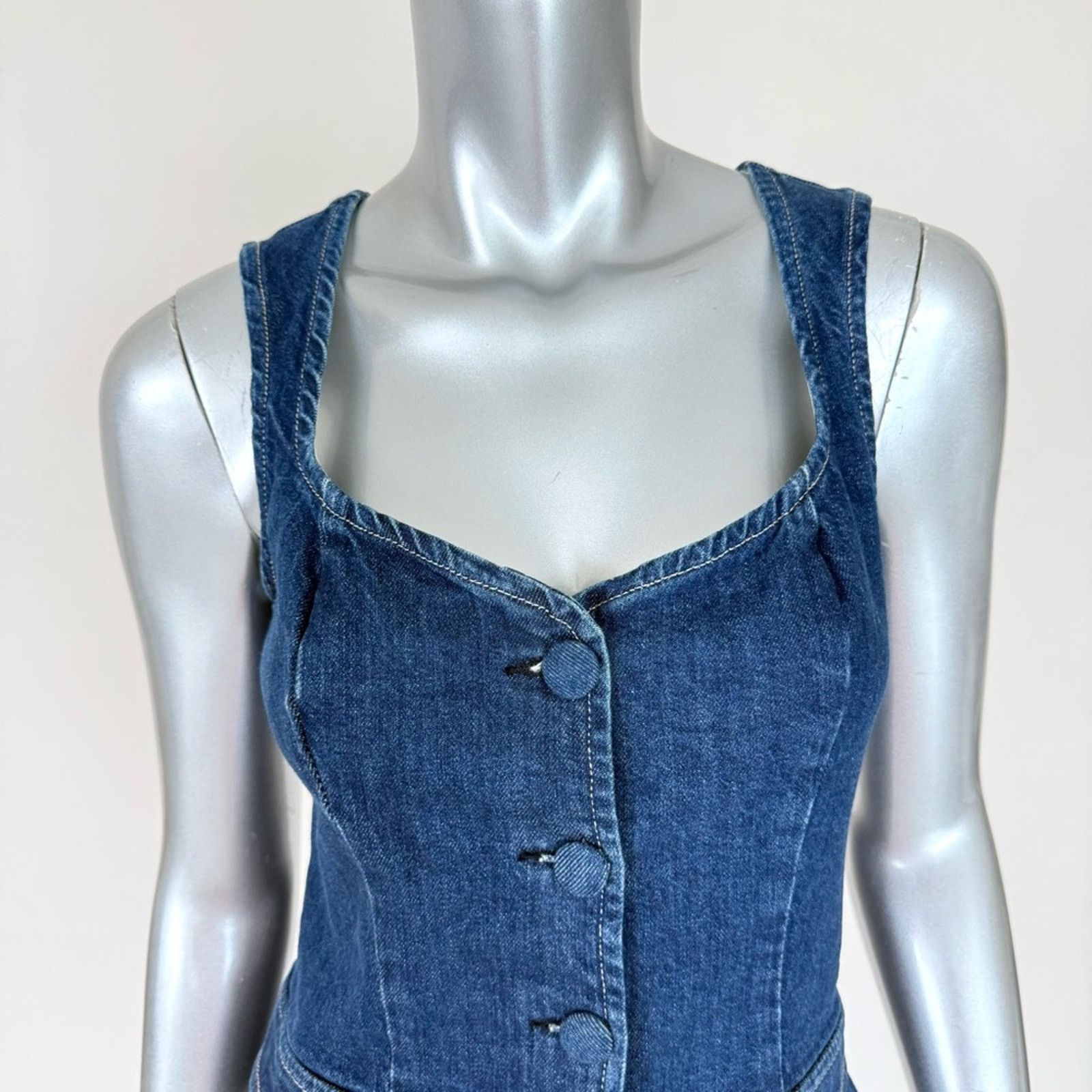 Reformation Reformation women jeans vest size 4 US Size S / US 4 / IT 40 - 2 Thumbnail