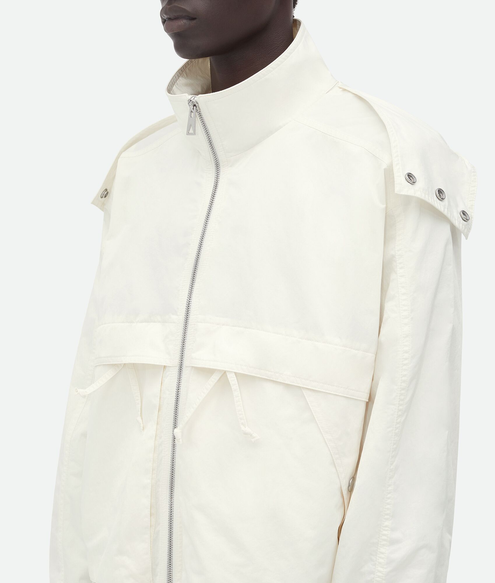 Bottega Veneta o1lf3ng10525 Tech Nylon Jacket in White Size US M / EU 48-50 / 2 - 5 Thumbnail