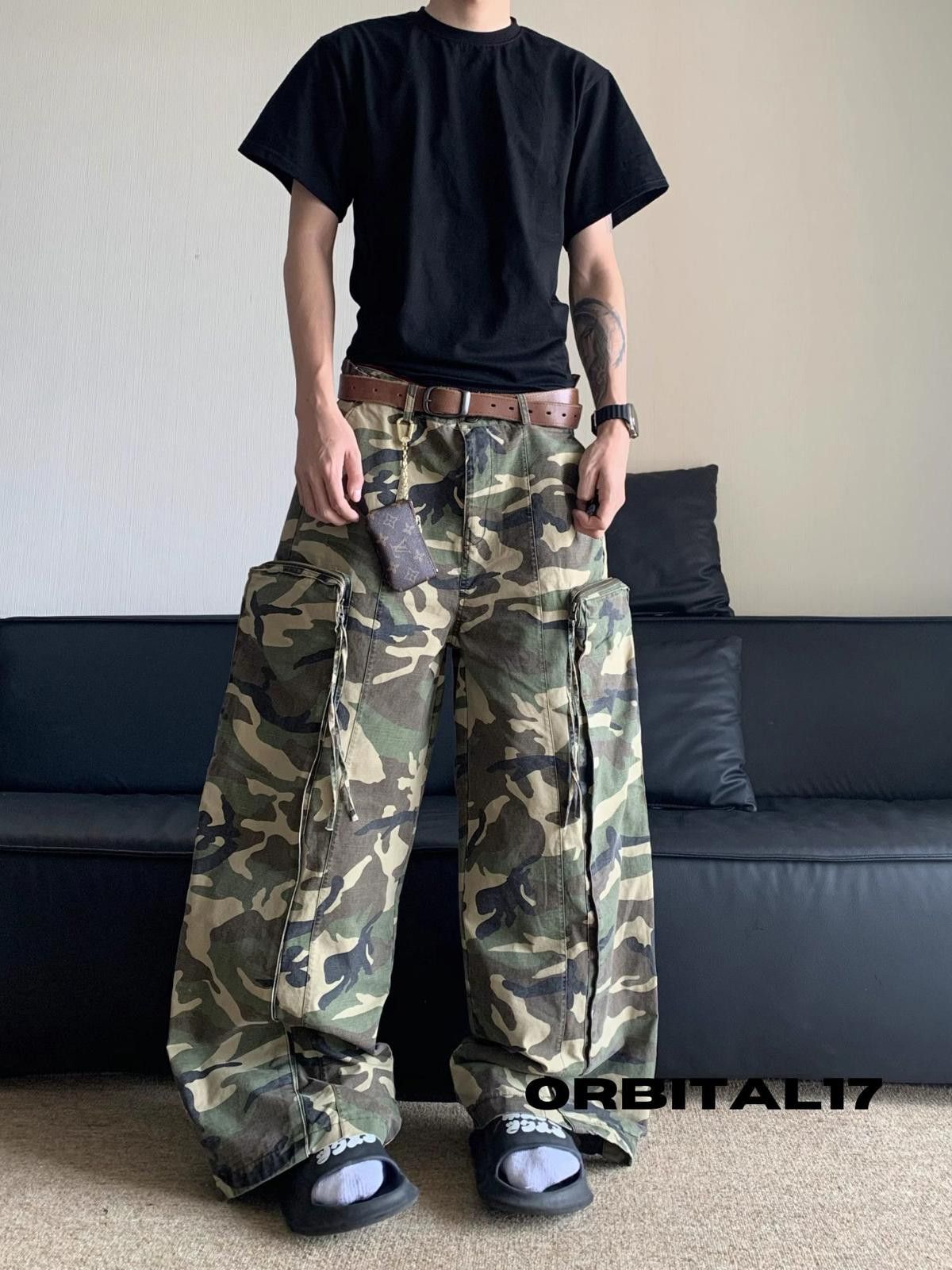 Other Camo Baggy Stacked Flare Cargo Pants Size US 32 / EU 48 - 2 Thumbnail