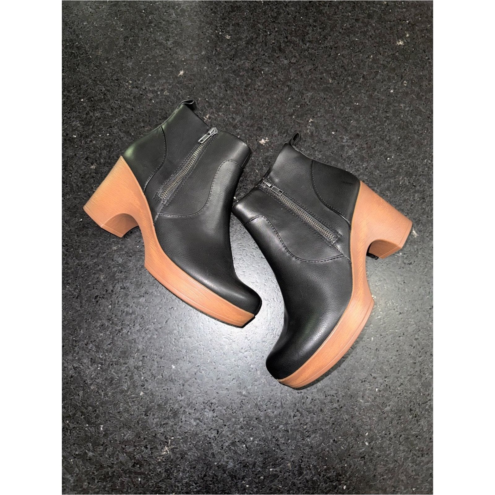 Boc BOC Blakelynn Platform Wedge Zip Ankle Black Booties SZ 9 Size US 9 / IT 39 - 4 Thumbnail