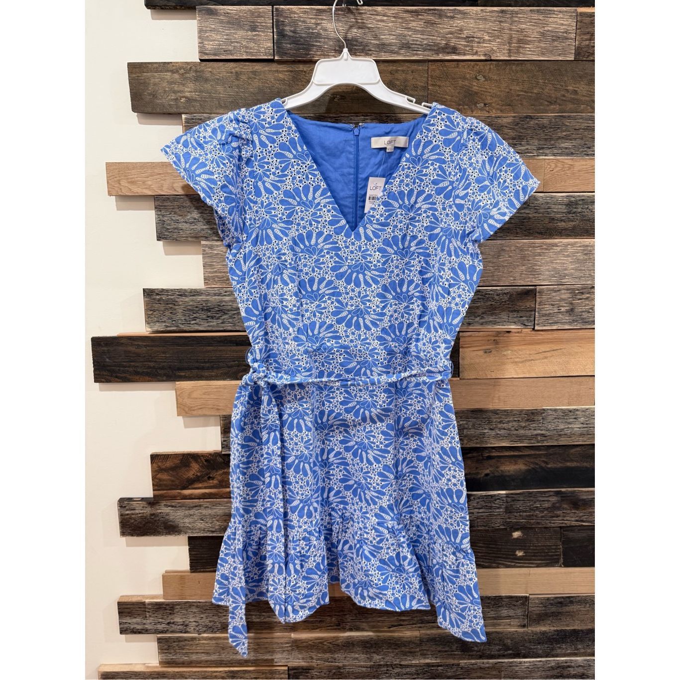 Loft Loft NWT Eyelet Belted Flutter Sleeve Swing Dress Sz 14 Size XL / US 12-14 / IT 48-50 - 3 Thumbnail