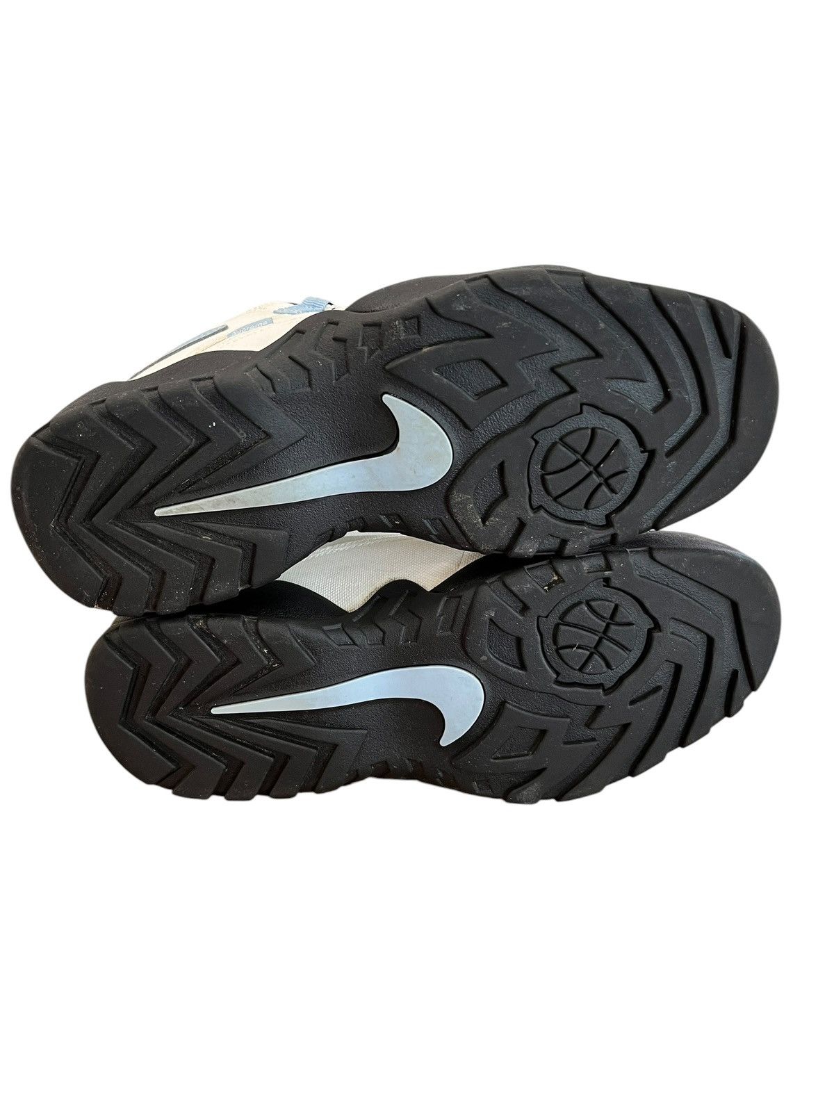 Nike Nike SB Darwin Low Supreme Sail Size US 10 / EU 43 - 7 Thumbnail