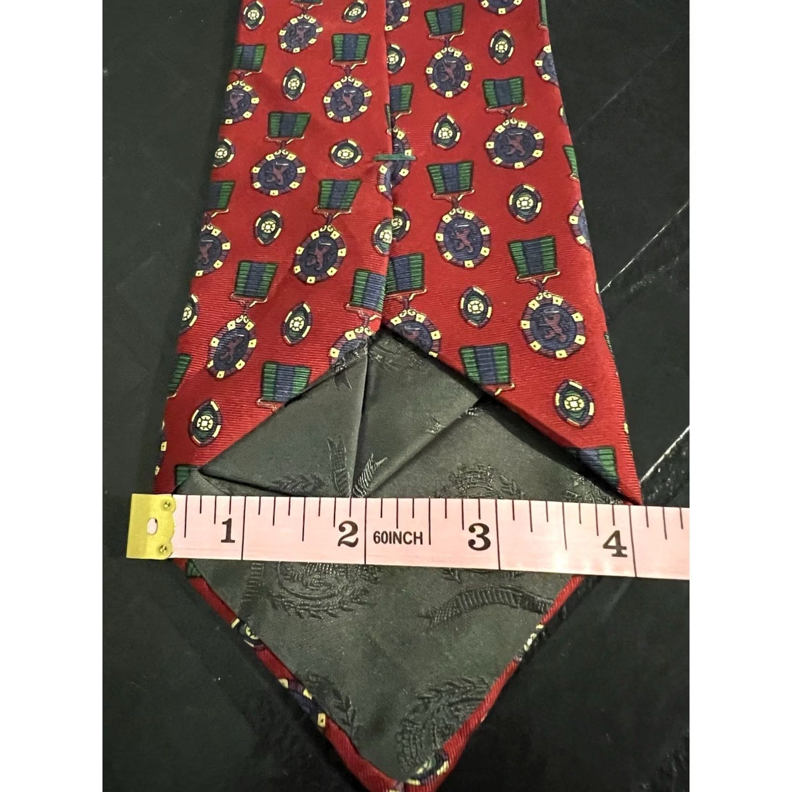 Tommy Hilfiger TOMMY HILFIGER MENS TIE RED GOLD GREEN BLUE Silk 4 X 57 Size ONE SIZE - 8 Thumbnail