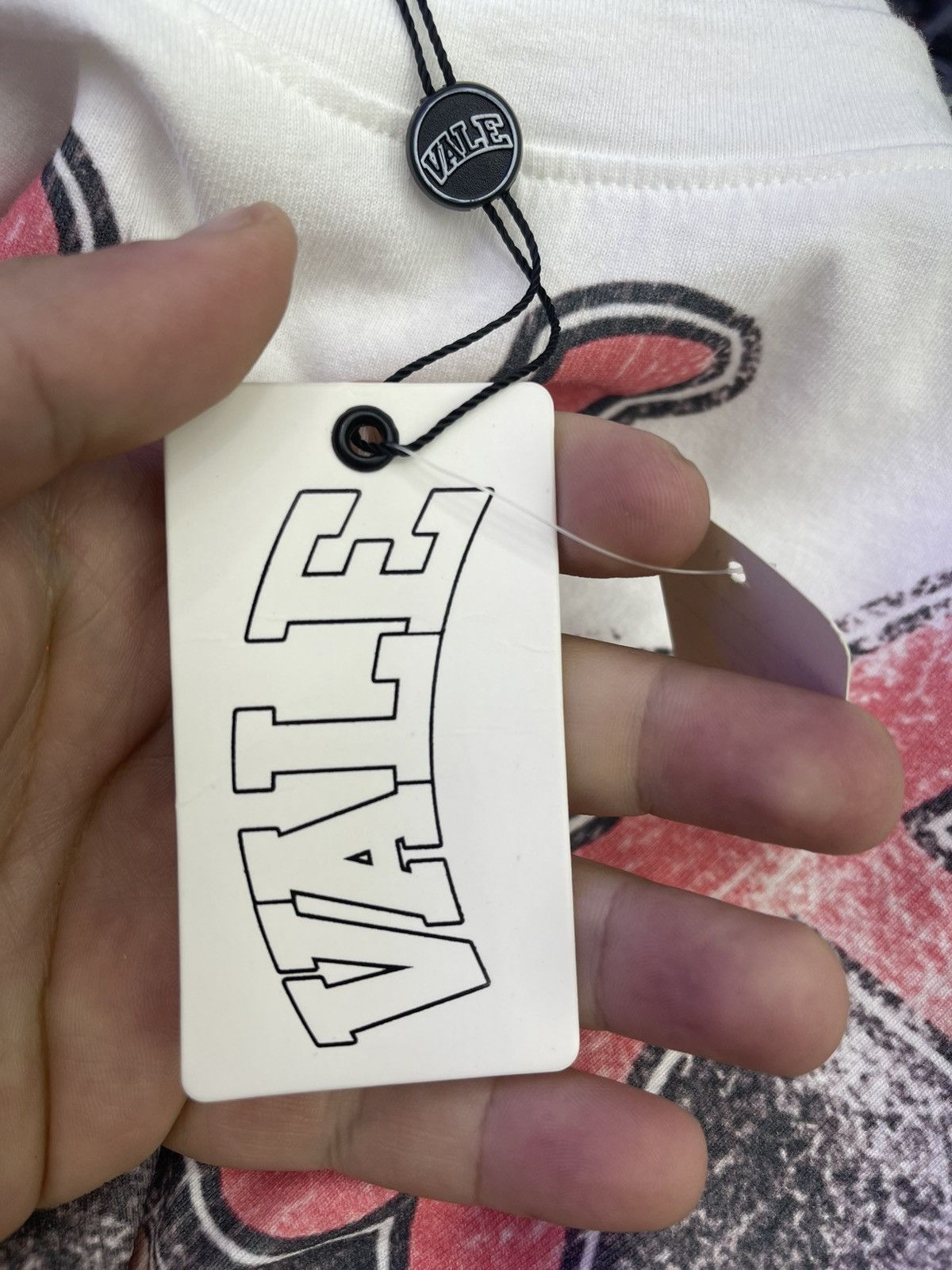 Vale Cale lives “Bolt” tee (white) Size US XL / EU 56 / 4 - 5 Thumbnail