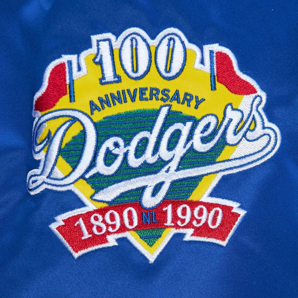 Mitchell & Ness City Collection Light Satin Jacket Size US XXL / EU 58 / 5 - 3 Thumbnail