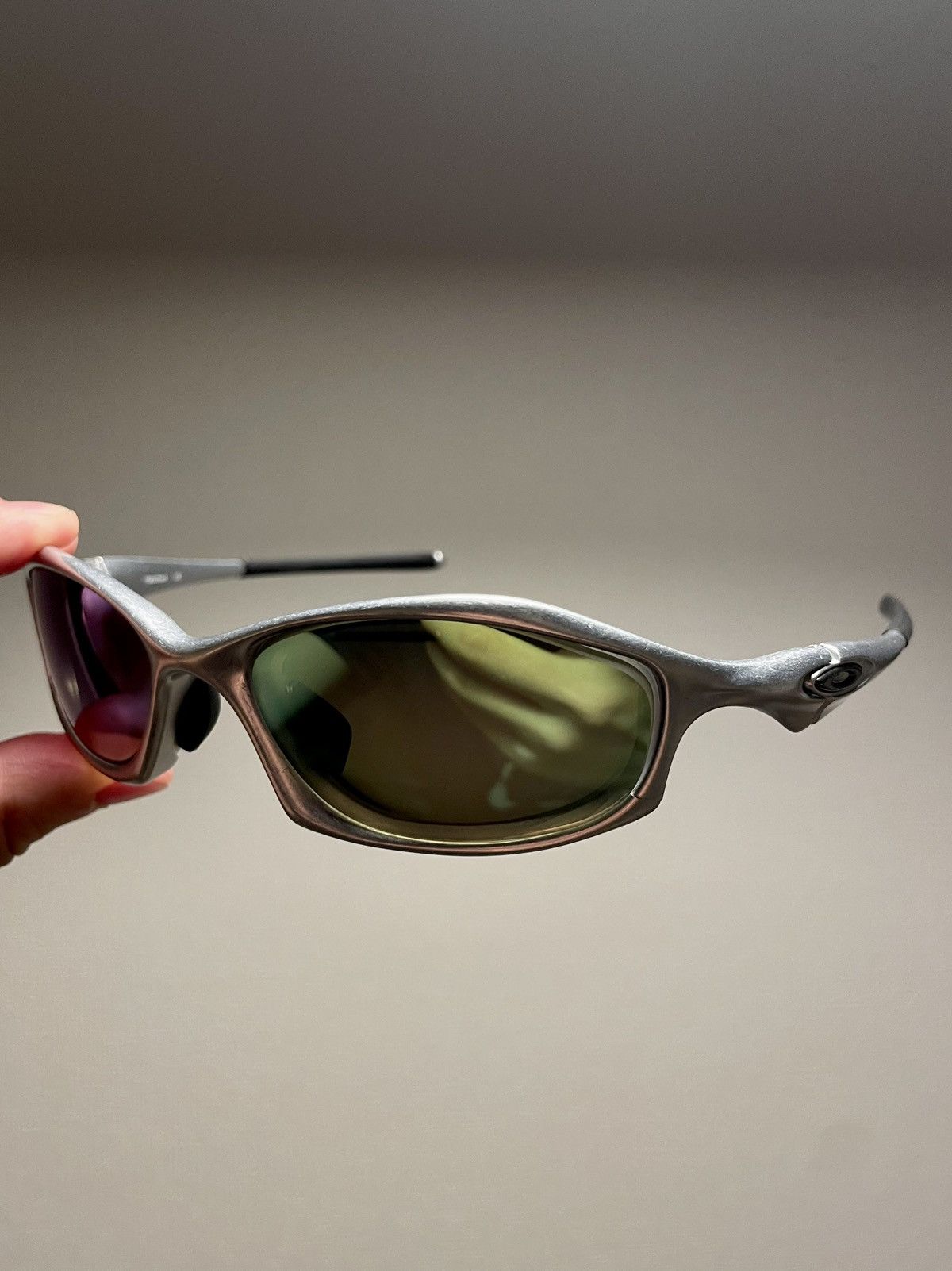 Oakley silver glasses best sale