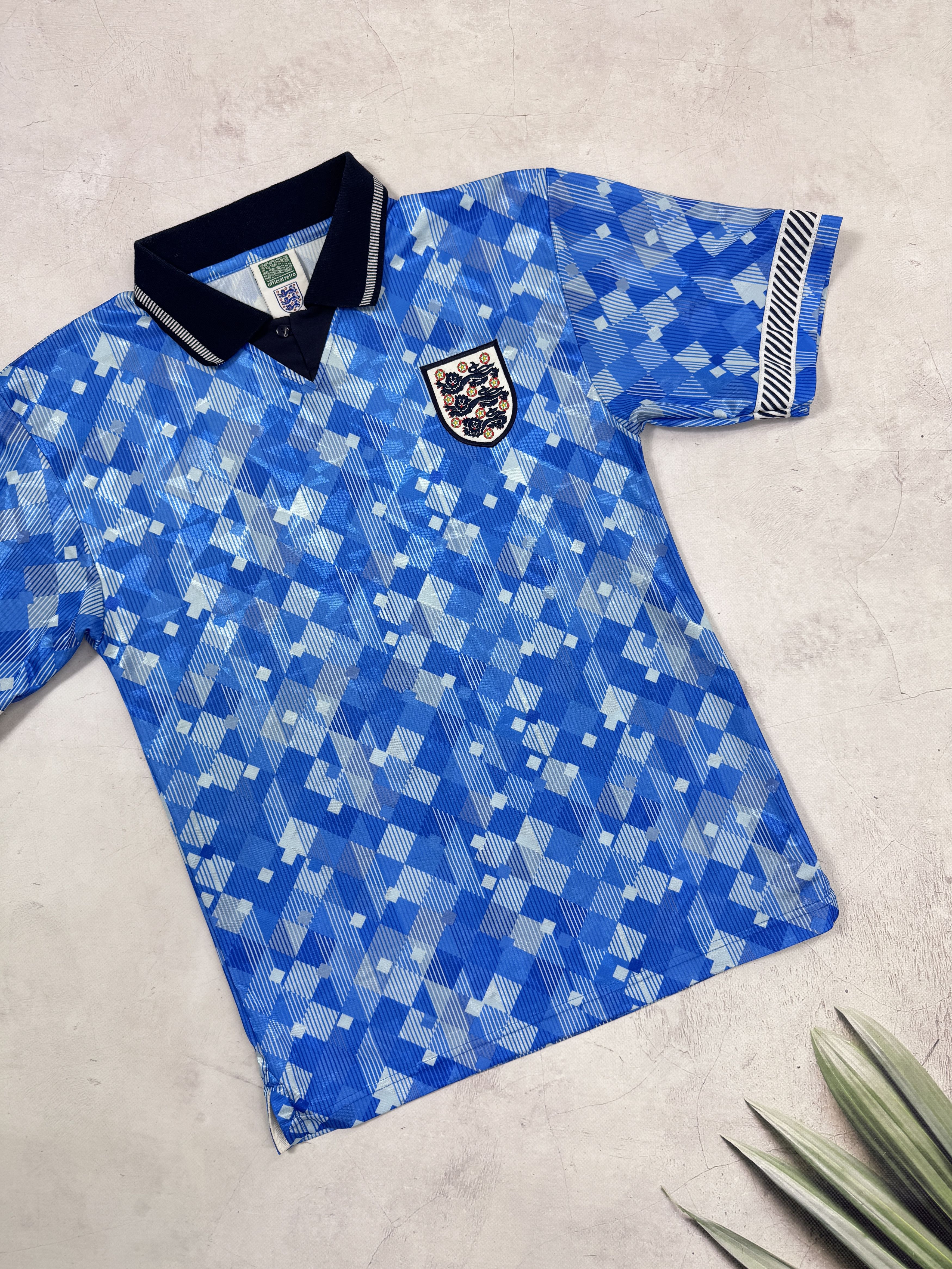 Vintage 1990 - 92 England Third Football Shirt Jersey by Score Draw Size US S / EU 44-46 / 1 - 4 Thumbnail