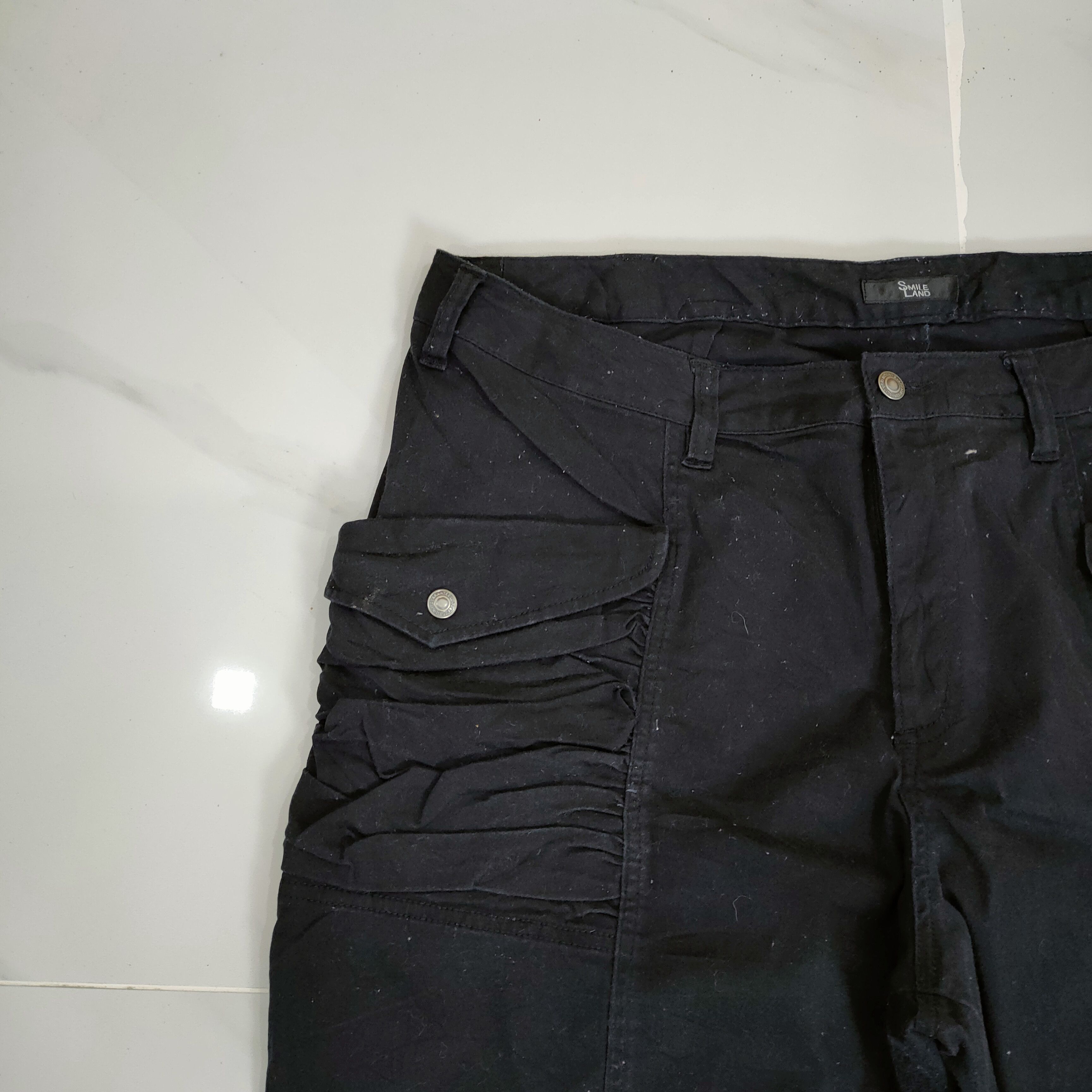 Japanese Brand SIZE 40 SMILE LAND STRETCH BLACK CARGO PANTS Size US 40 / EU 56 - 4 Thumbnail