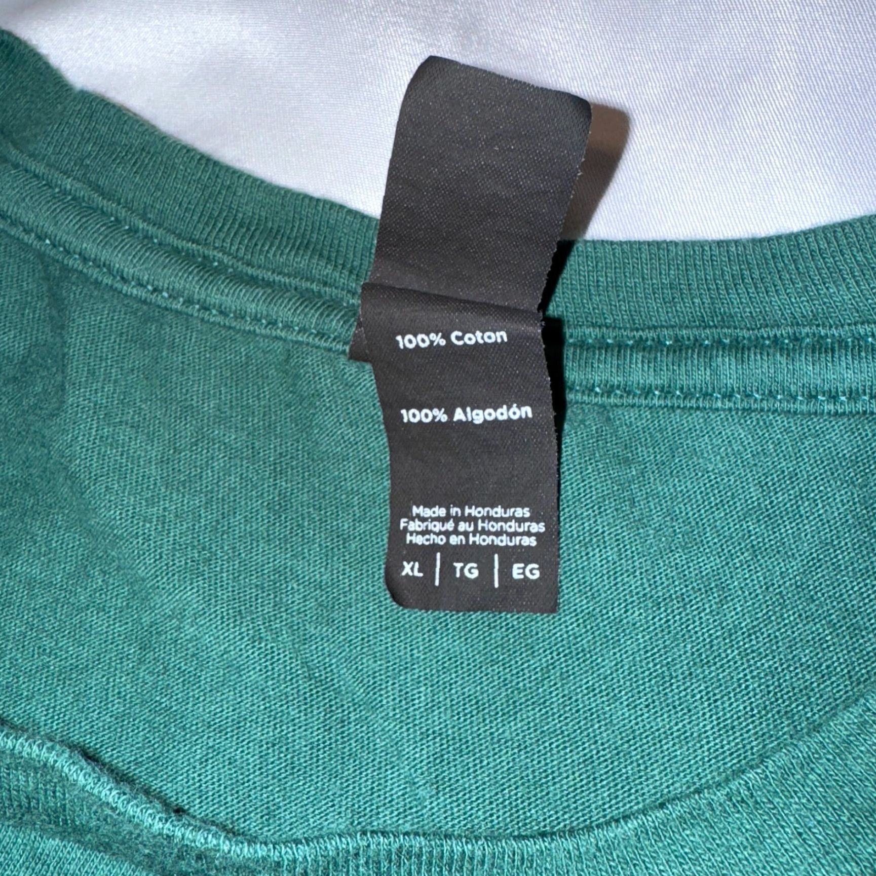 Vintage Baylor Bears Texas University College Football Green Graphic Tshirt XL Unisex Adults District Crew Neck Short Sleeve Logo 2010s Green Size US XL / EU 56 / 4 - 2 Thumbnail
