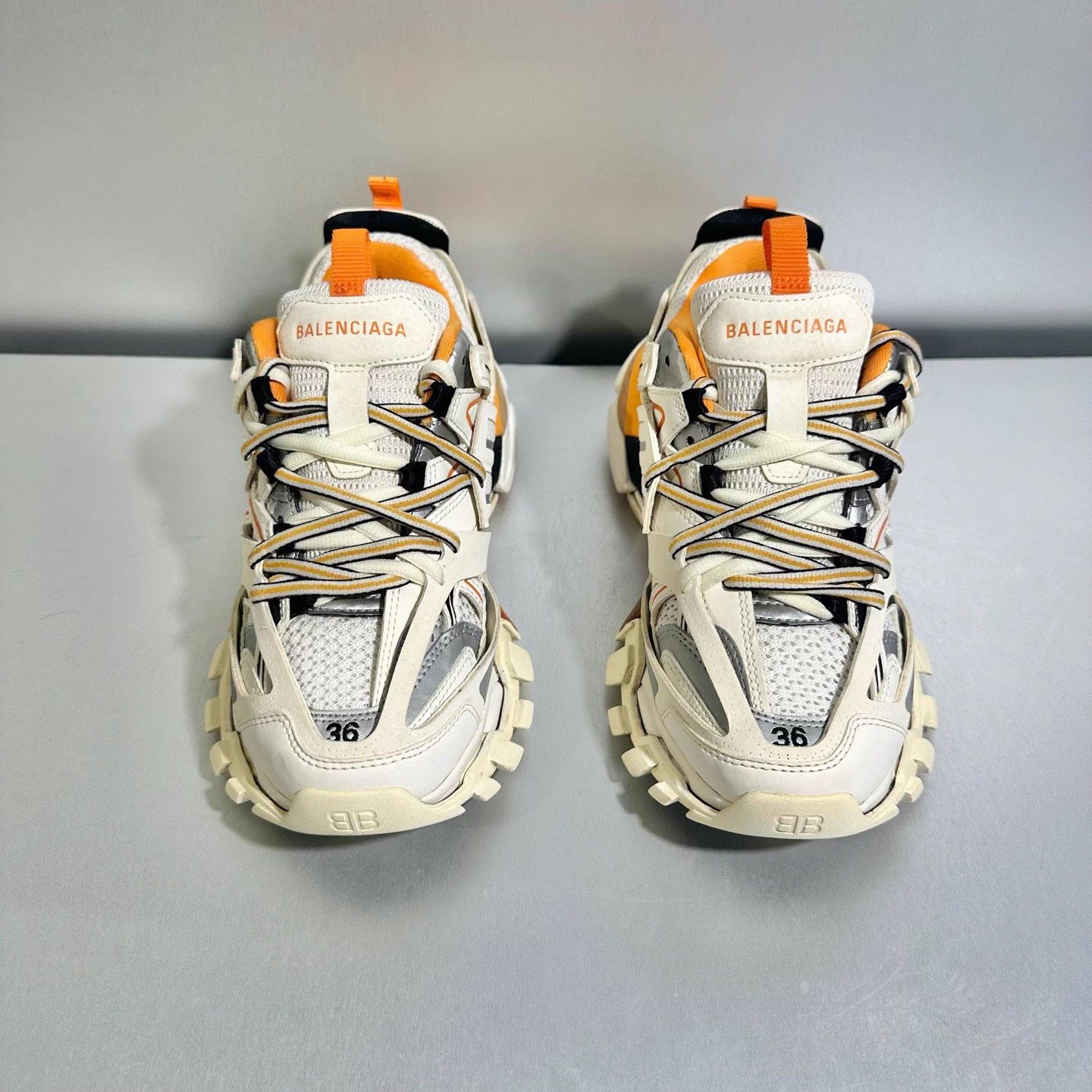 Balenciaga Balenciaga Track white orange 36 like new Size US 5 / IT 35 - 2 Thumbnail