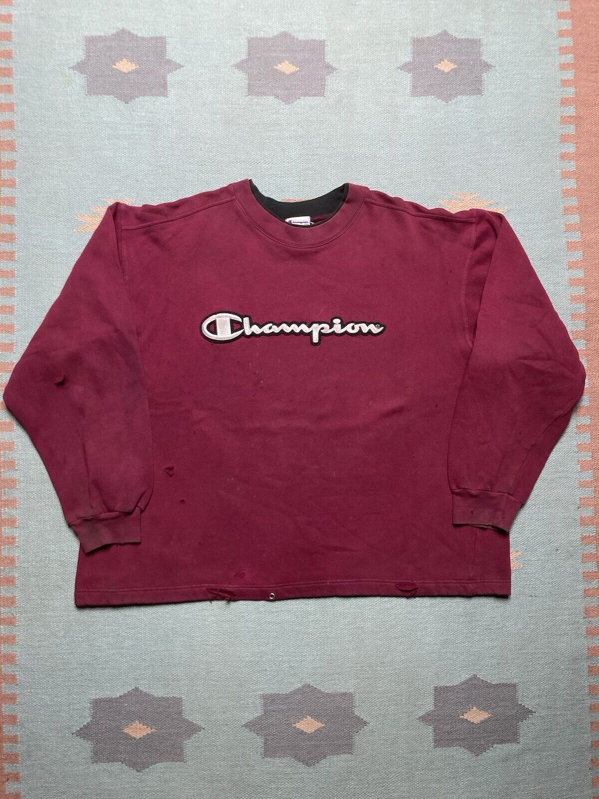 Champion × Vintage VTG crewneck sweatshirt champion embroidered patch logo XL Size US XL / EU 56 / 4 - 1 Thumbnail
