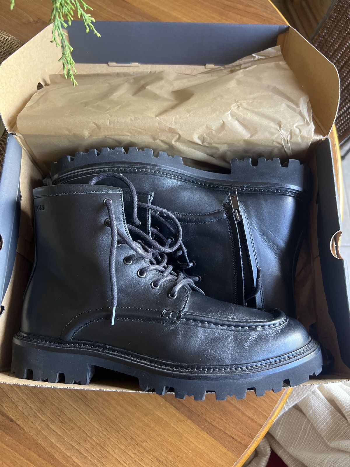 Hugo Boss Hugo boss combat boots Size US 11 / EU 44 - 1 Thumbnail