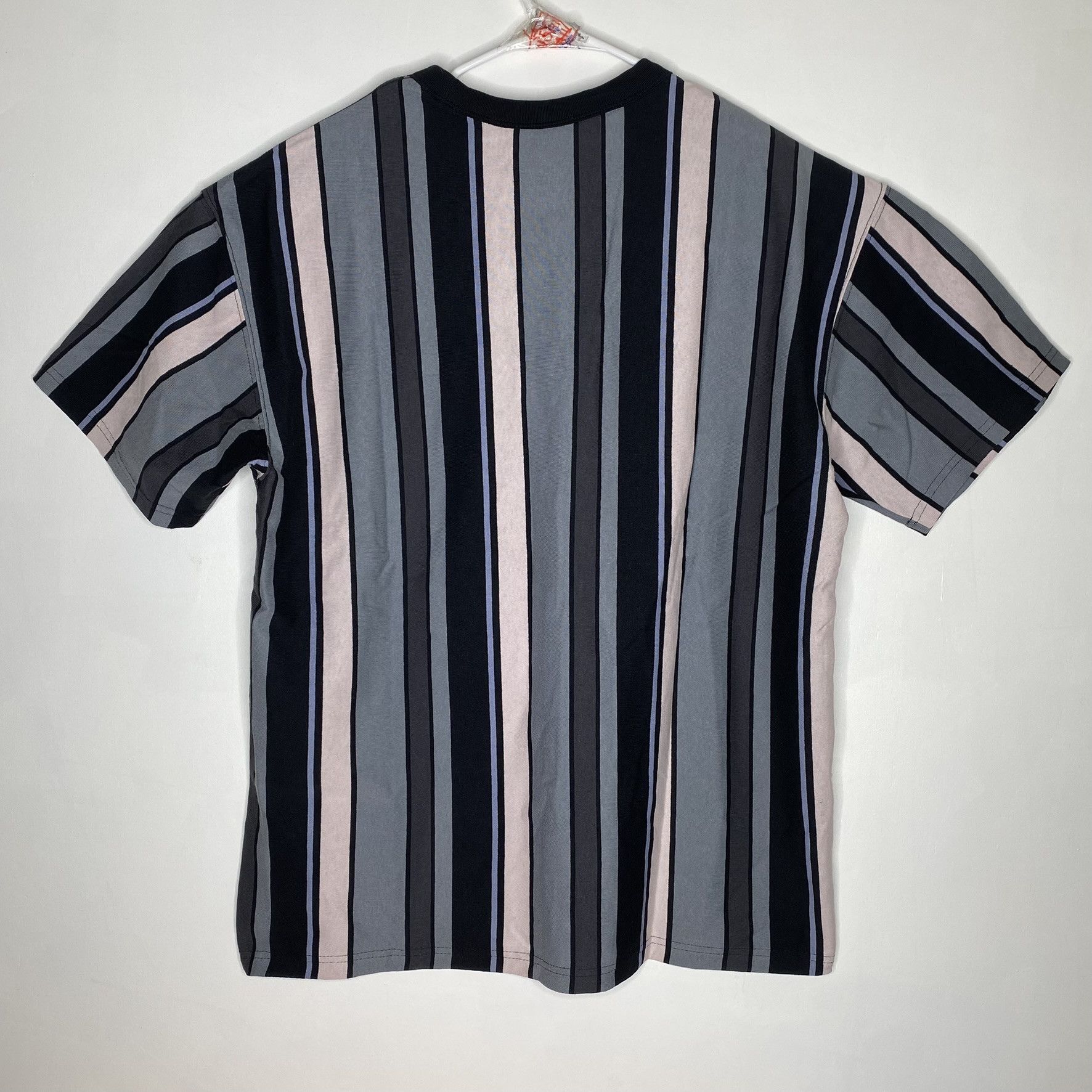 Nike Nike Footwear Apparel Stripped T-Shirt HJ0616-010 Size US L / EU 52-54 / 3 - 4 Thumbnail
