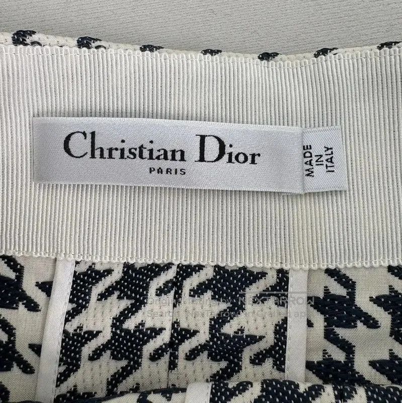 Dior Dior Black Cotton Women's Skirt . Size 22" - 3 Thumbnail