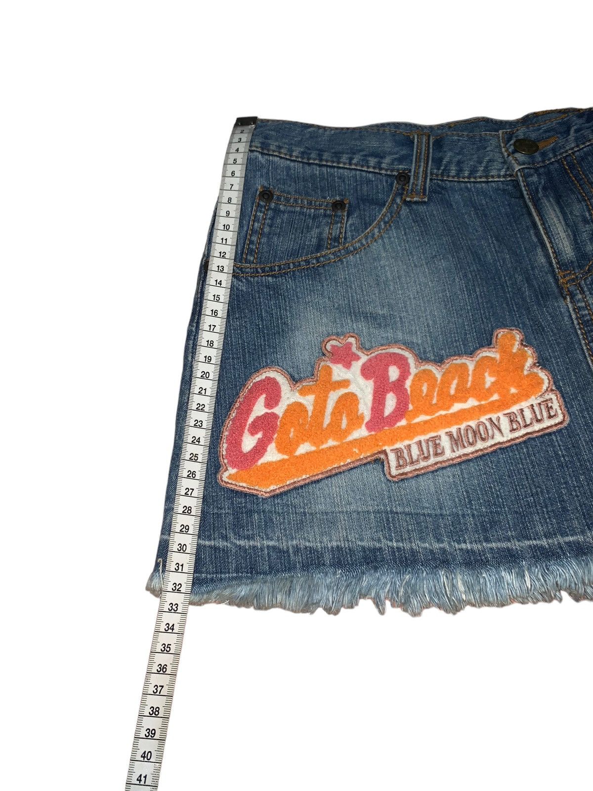 If Six Was Nine × Japanese Brand × Le Grande Bleu (L.G.B.) Vintage Blue moon blue patches denim mini skirt Size 30" / US 8 / IT 44 - 12 Thumbnail