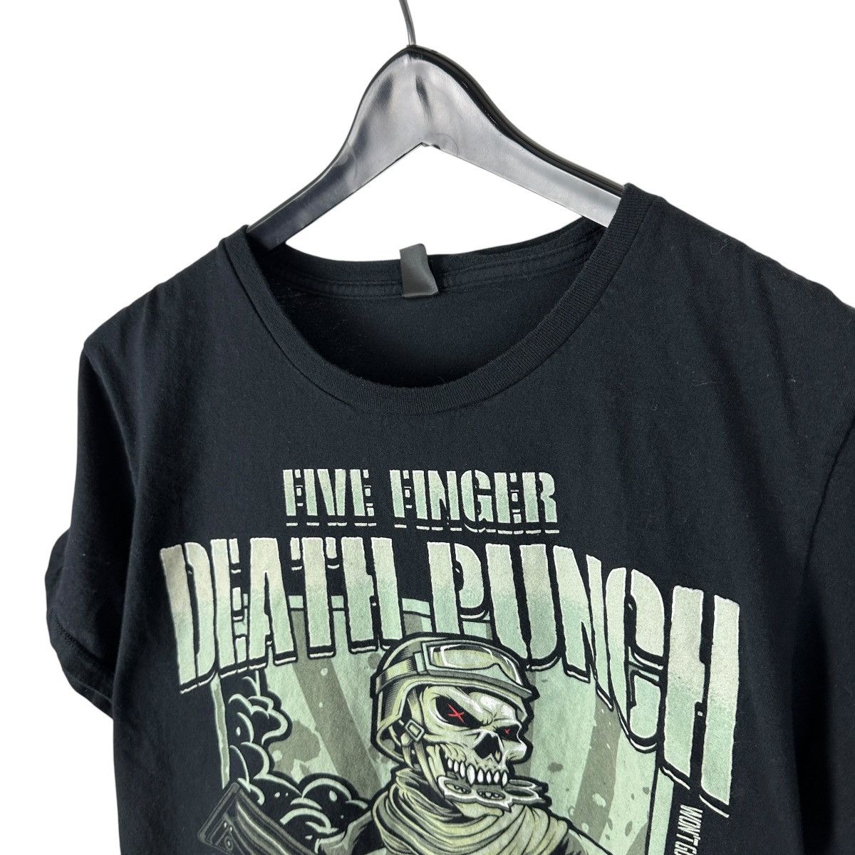 Band Tees Mens Y2K Five Finger Death Punch Rock Band Shirt Size US L / EU 52-54 / 3 - 6 Thumbnail