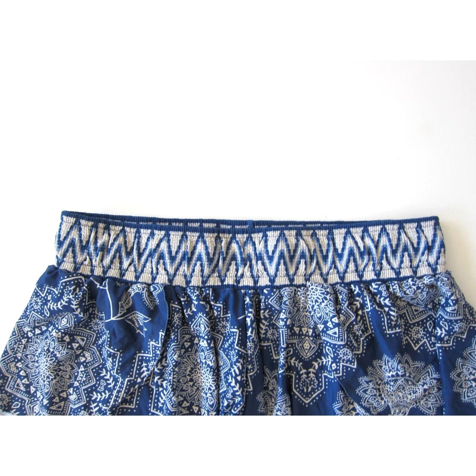 Rip Curl Ripcurl Blue Ivory Floral Stretch Workout Running Active Booty Shorts Women XS Size 26" / US 2 / IT 38 - 7 Thumbnail