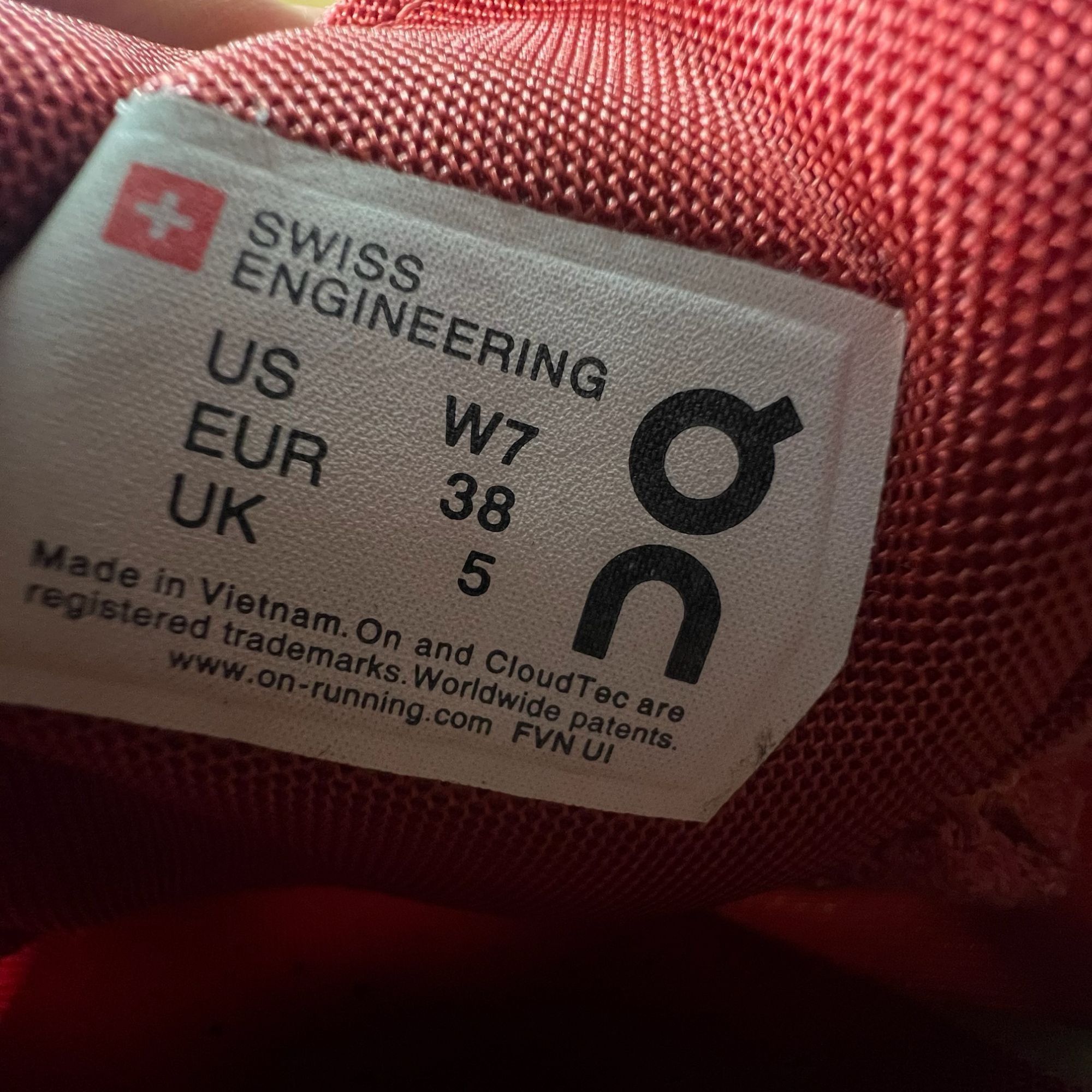 On On Running Cloudflow Lightweight Running Shoes Size 7 Coral Size US 7 / IT 37 - 8 Thumbnail