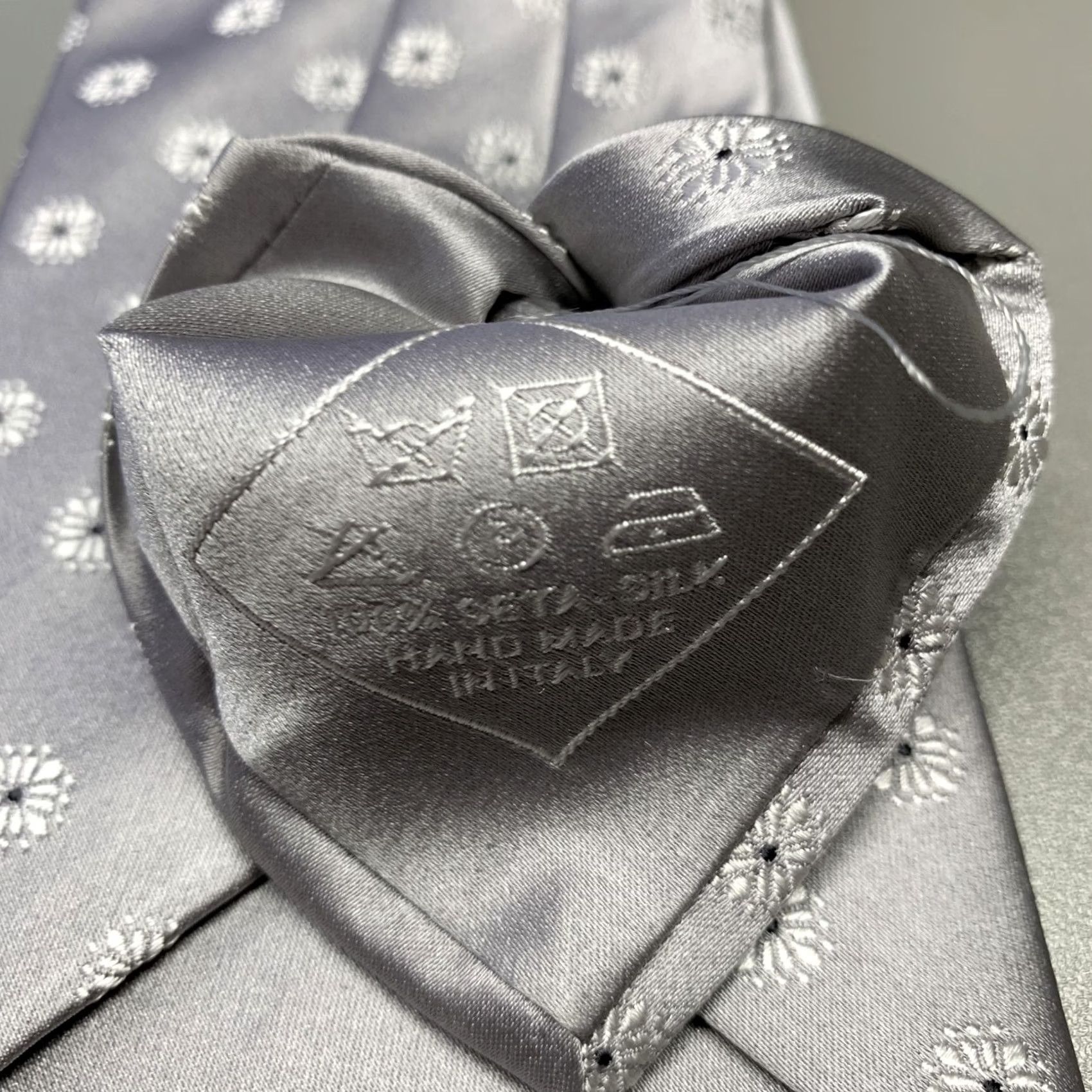 Brioni BRIONI Grey White Floral Silk Tie Size ONE SIZE - 3 Thumbnail