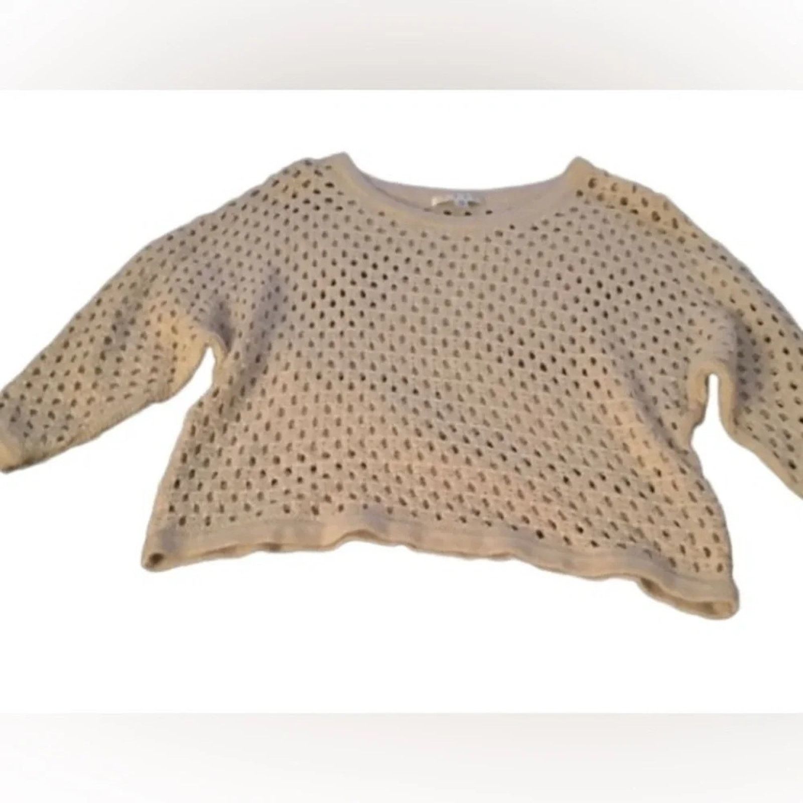 The Unbranded Brand CAbi Seaside cotton crop 100% cotton Sweater, size XS Size XS / US 0-2 / IT 36-38 - 1 Thumbnail