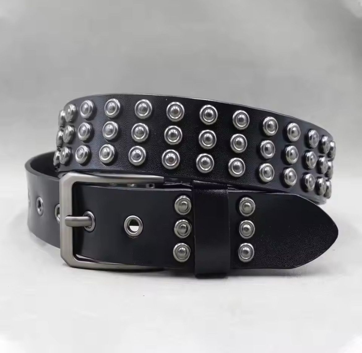 Japanese Brand × Vintage Punk Round Rivet Head Studded Leather Belt Size ONE SIZE - 2 Thumbnail