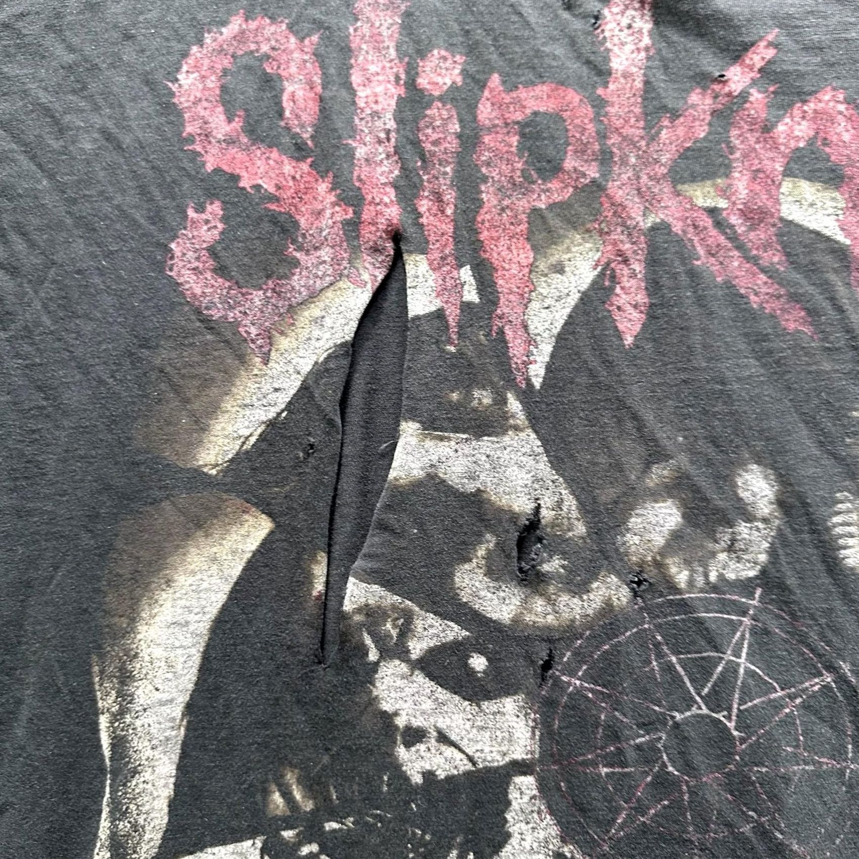 Area VINTAGE Slipknot Shirt Mens 2XL Black Graphic Tee We Are Not Your Kind Distressed Size US XXL / EU 58 / 5 - 4 Thumbnail